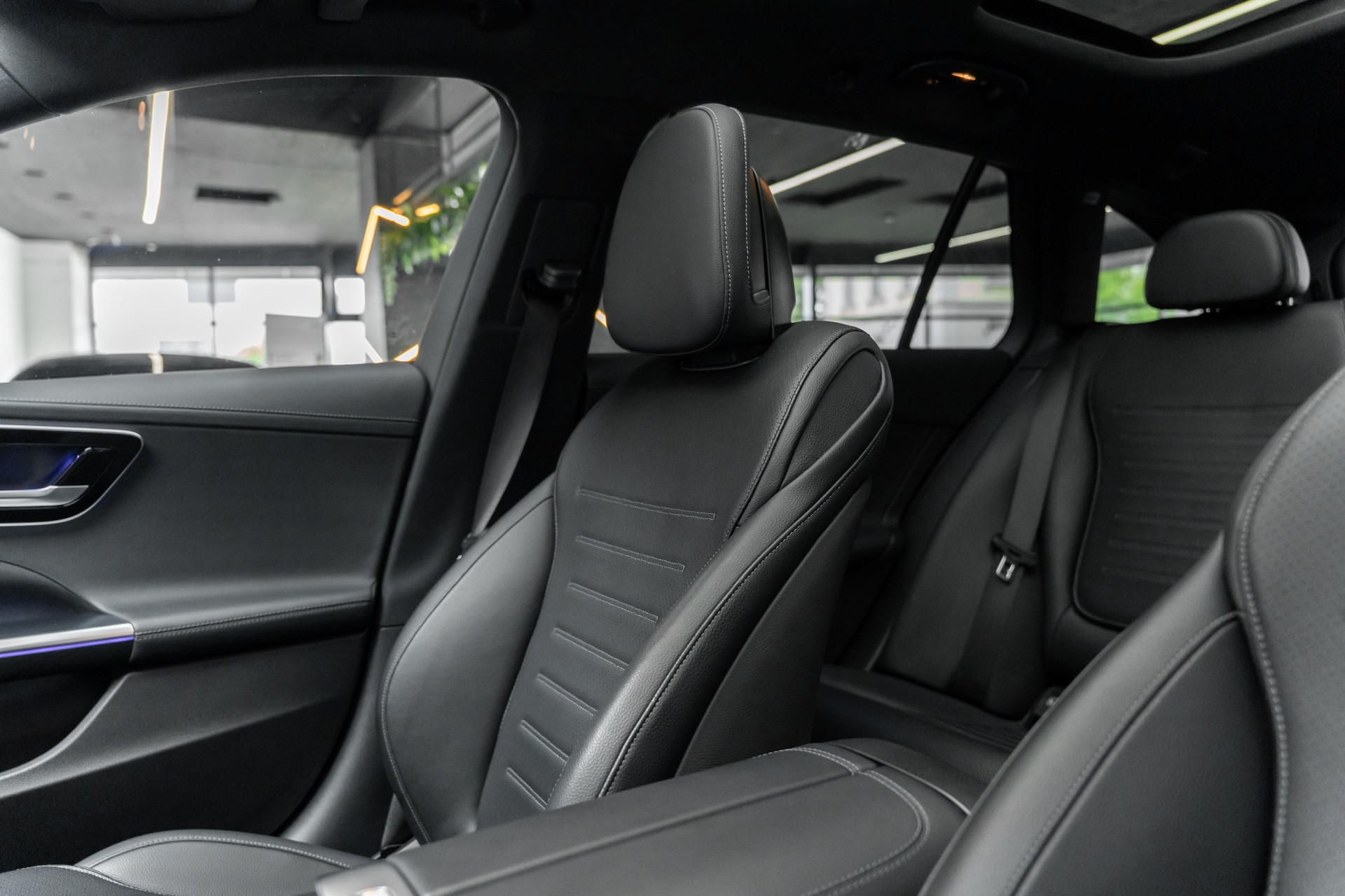 MERCEDES-BENZ C 300 T 4Matic AMG Line | Grau Magno | CH-Fz-image-6