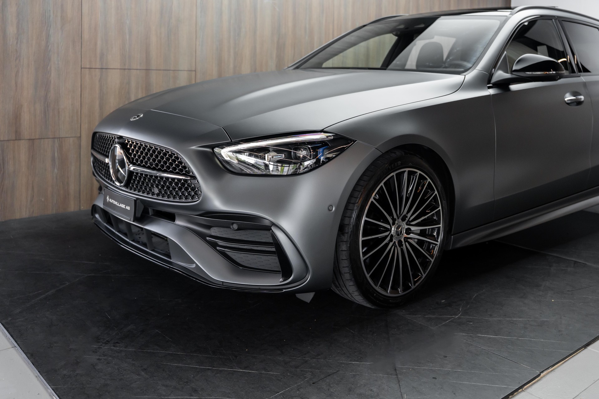 MERCEDES-BENZ C 300 T 4Matic AMG Line | Grau Magno | CH-Fz-image-27