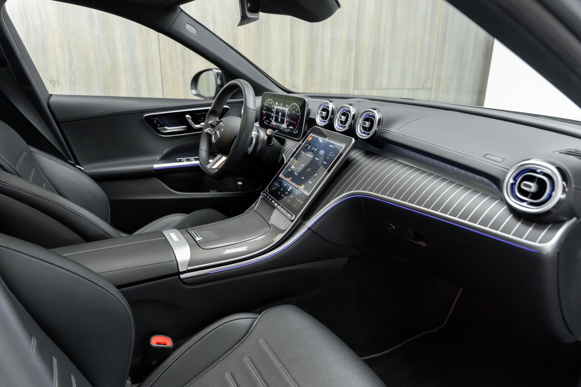 MERCEDES-BENZ C 300 T 4Matic AMG Line | Grau Magno | CH-Fz-image-7