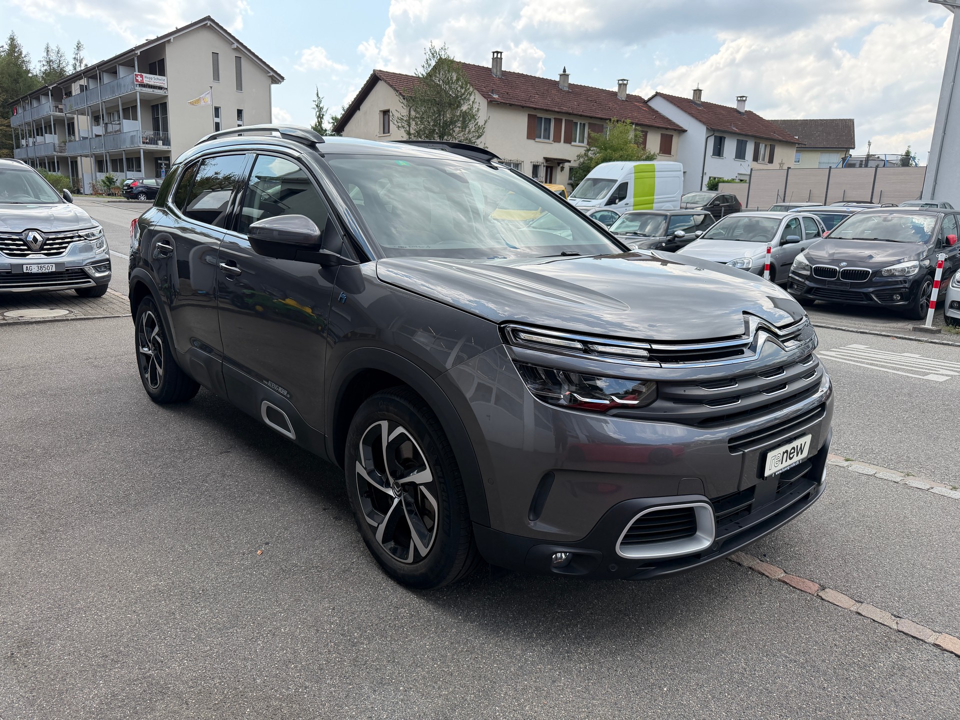 CITROEN C5 Aircross 1.6 Plug-in Hybrid Swiss Edition-image-2
