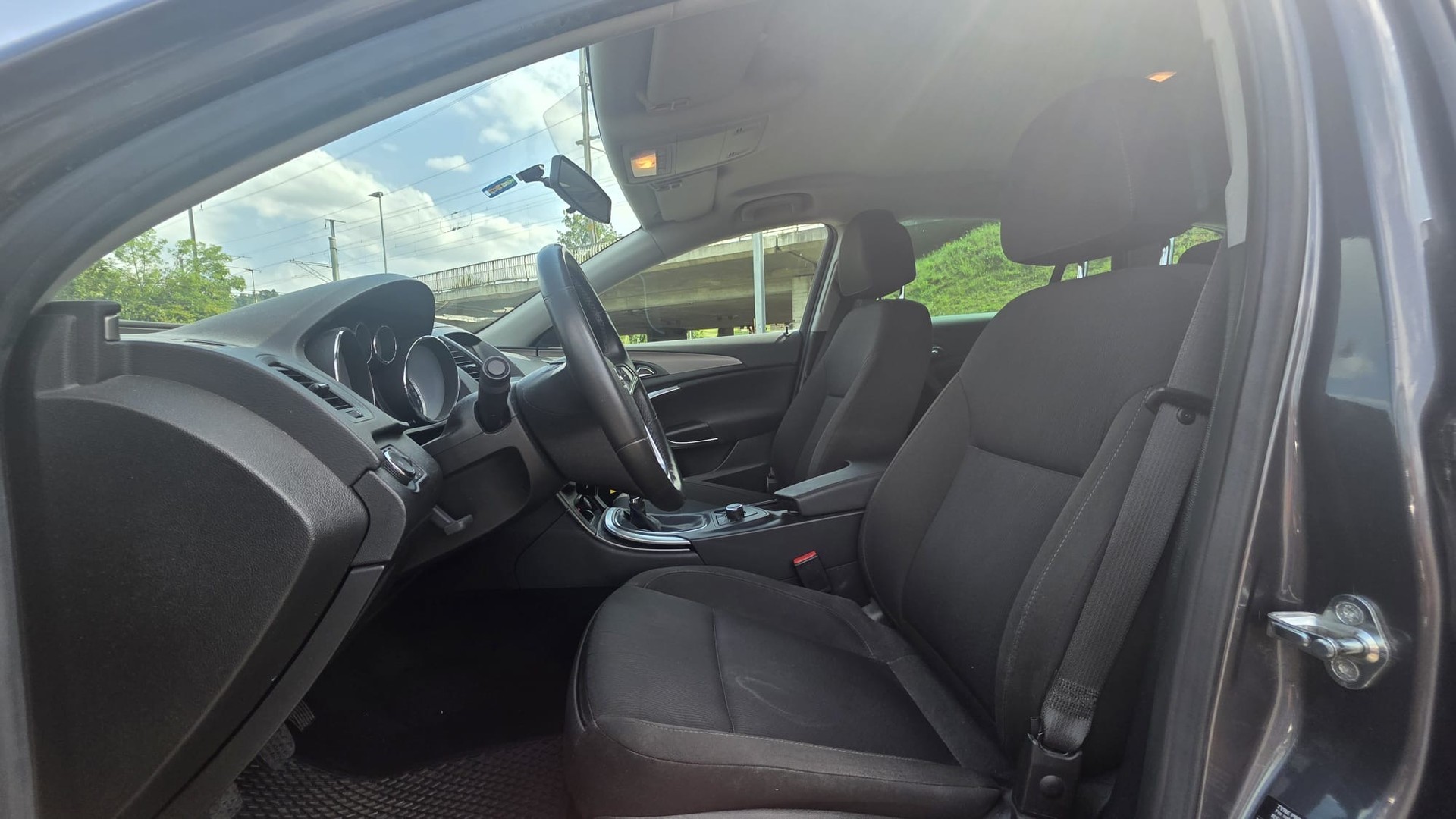 OPEL Insignia Sports Tourer 1.6 Turbo Cosmo-image-7