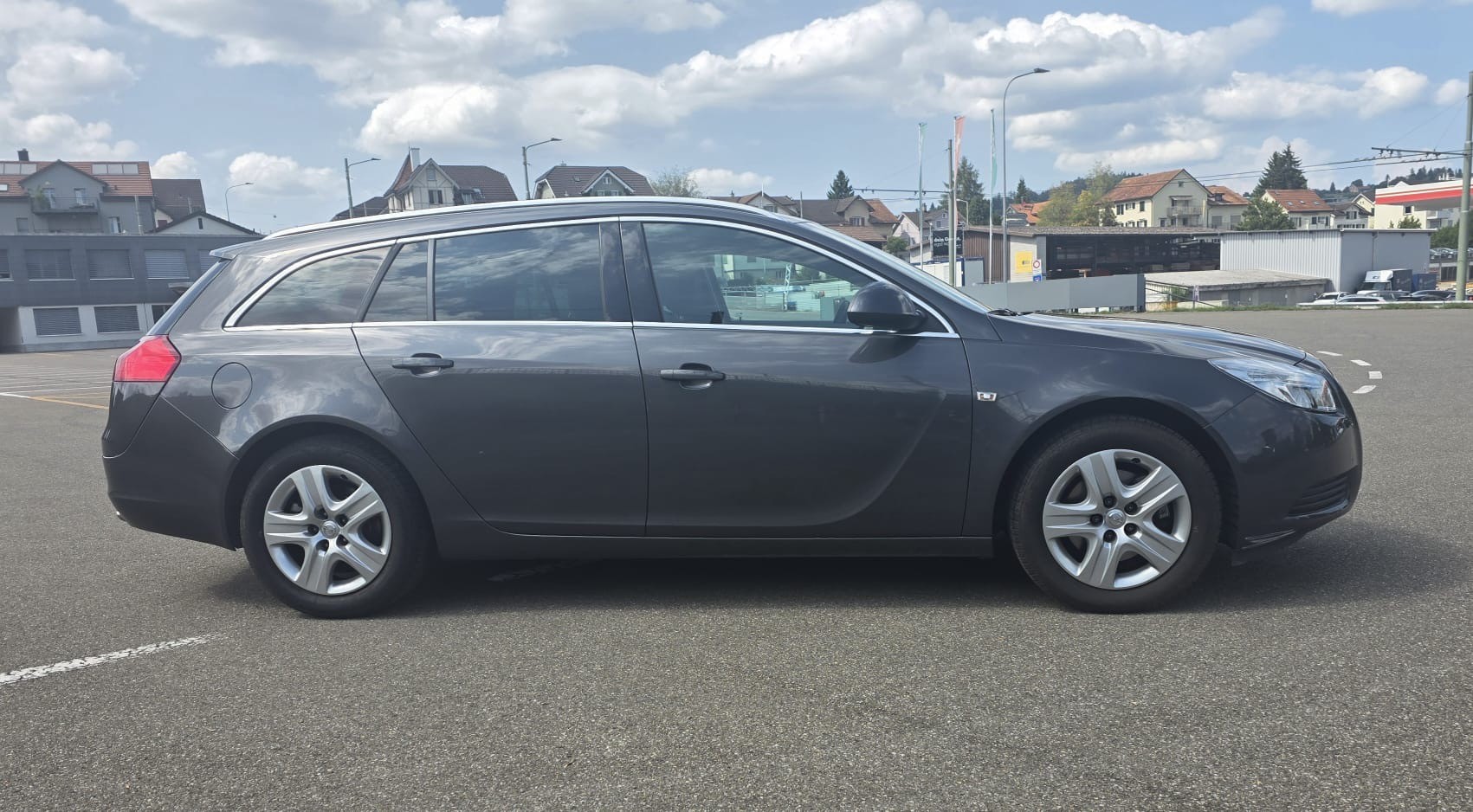OPEL Insignia Sports Tourer 1.6 Turbo Cosmo-image-5