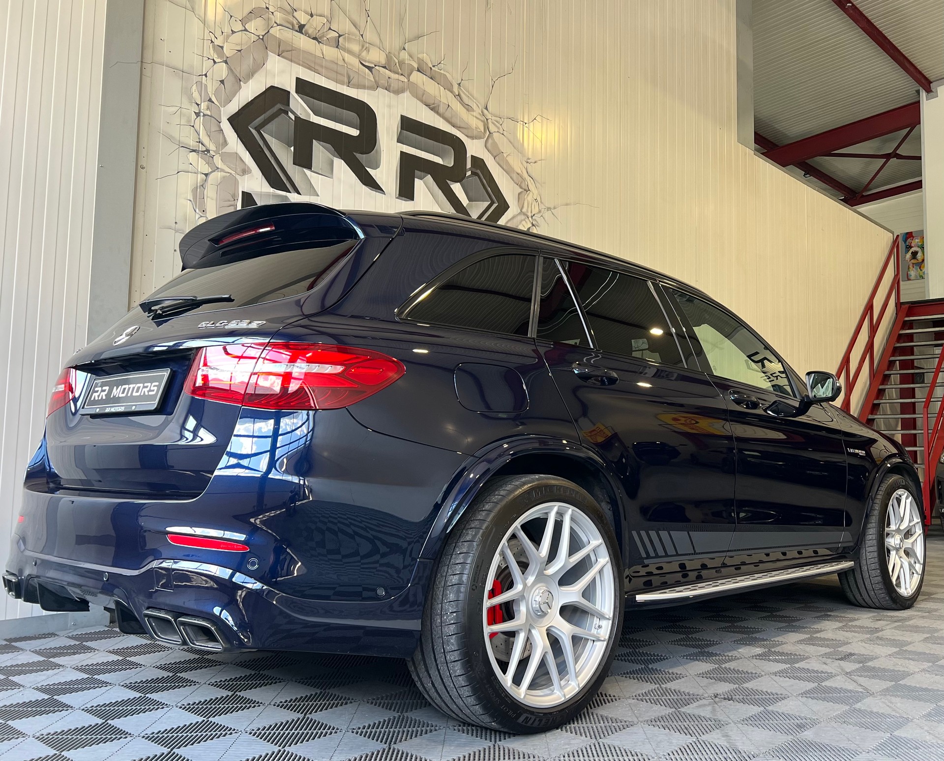 MERCEDES-BENZ GLC 63 S AMG Edition 1 4Matic+ 9G-Tronic-image-3