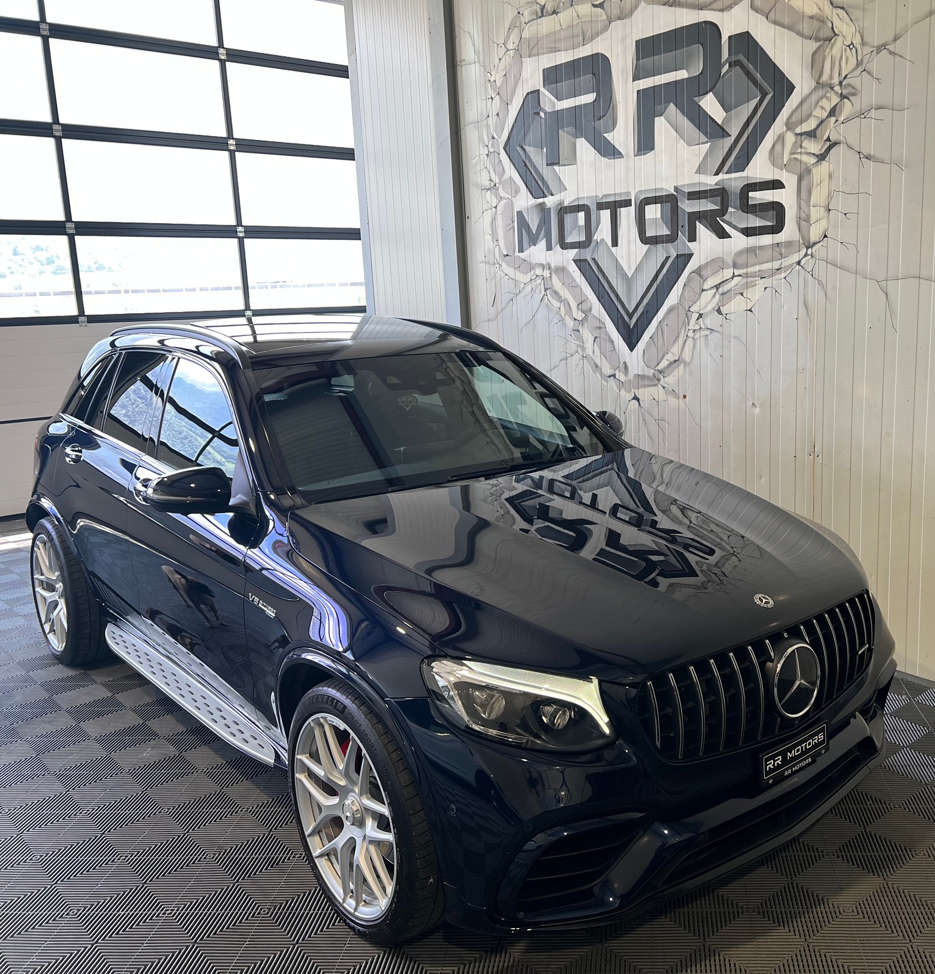 MERCEDES-BENZ GLC 63 S AMG Edition 1 4Matic+ 9G-Tronic-image-6