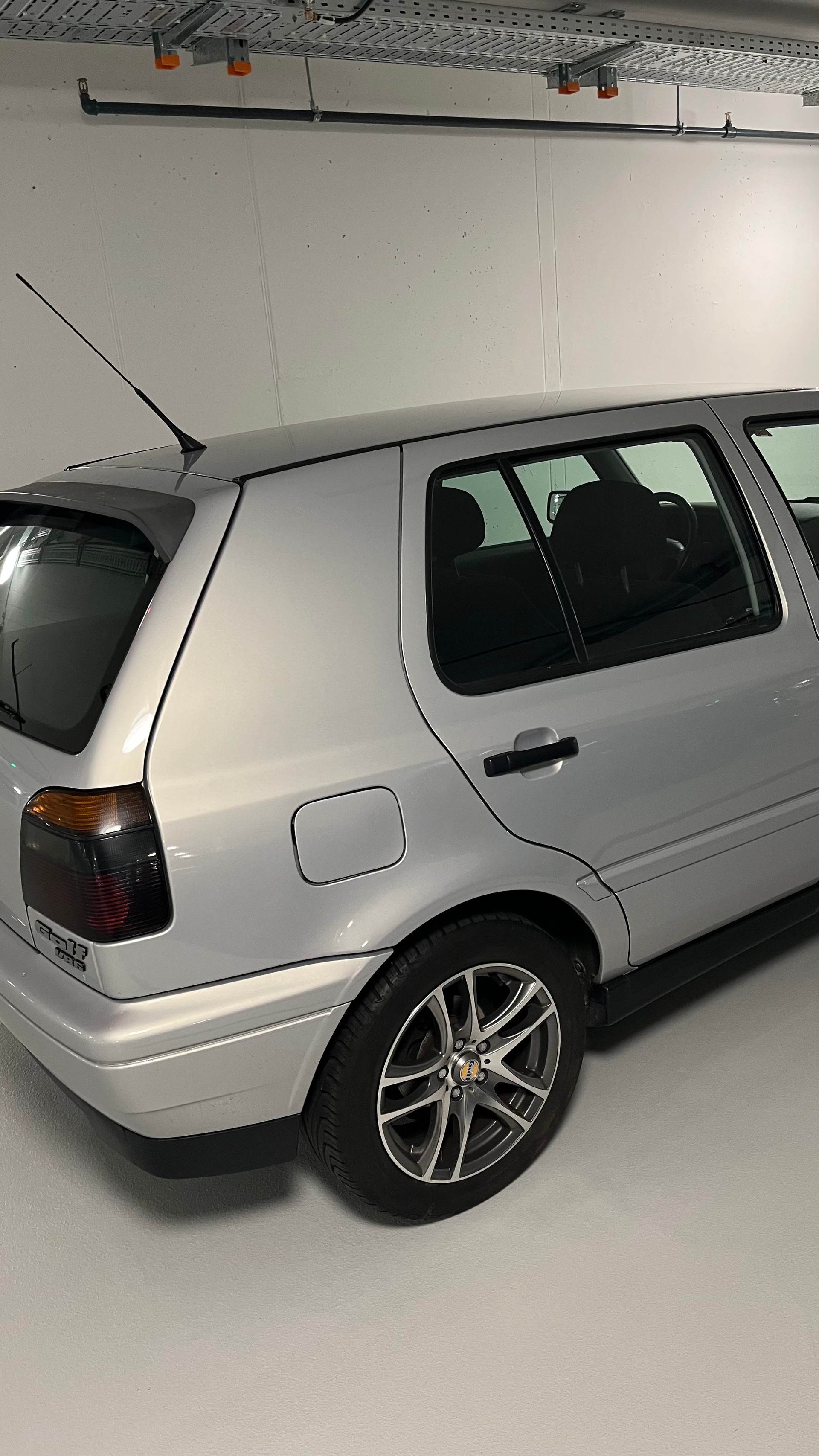 VW 2.8 VR6 Edition ABS-image-2