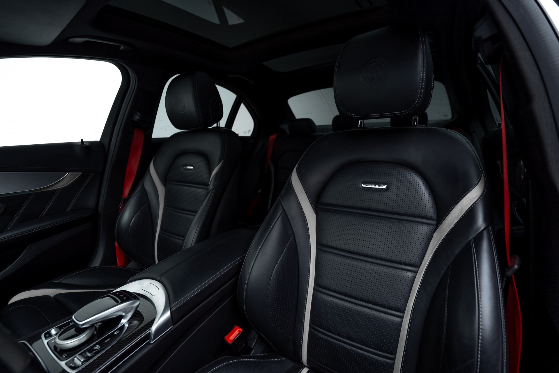 MERCEDES-BENZ C 63 S AMG-image-5