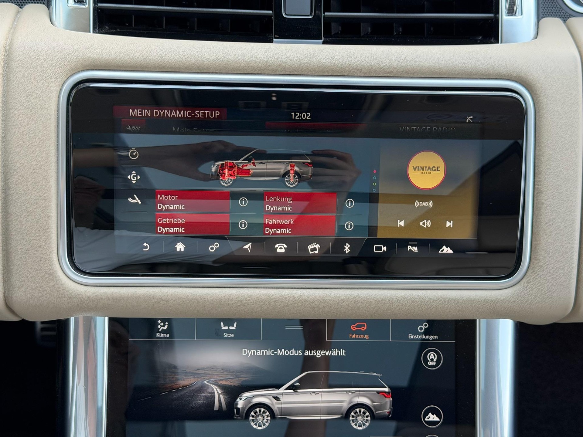 LAND ROVER Range Rover Sport 3.0 I6D Autobiography Dynamic-image-12