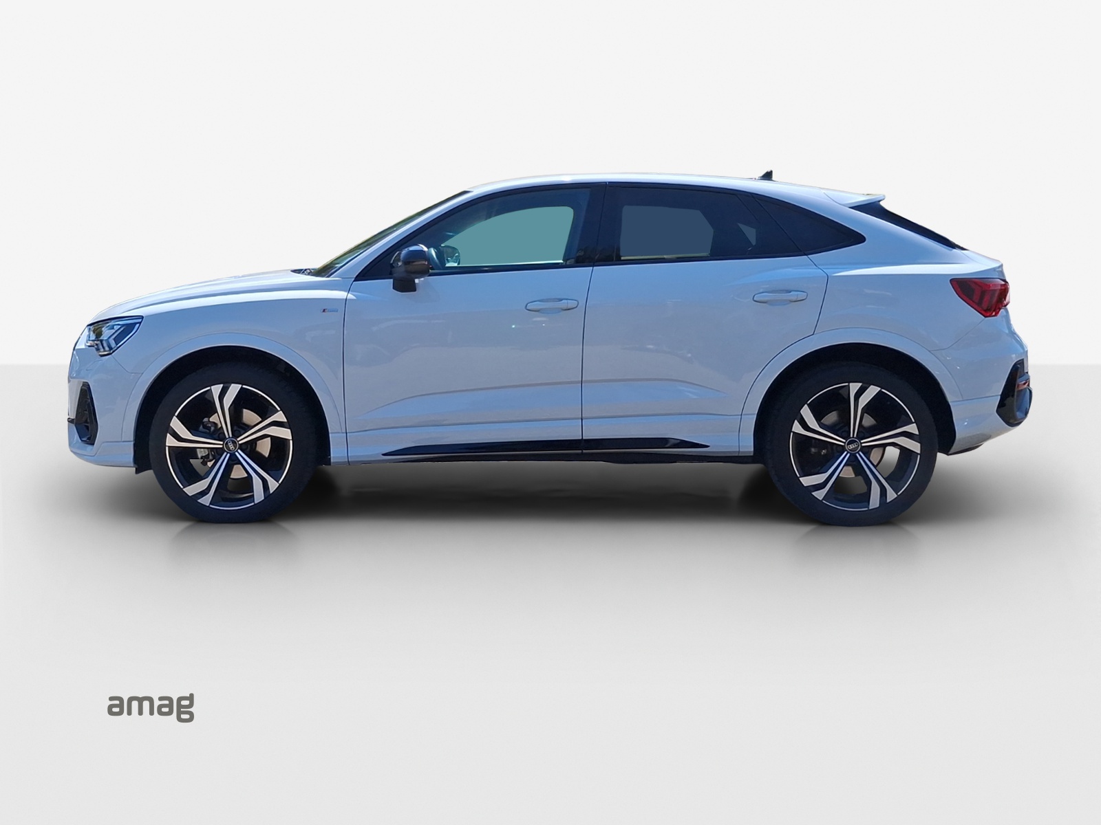 AUDI Q3 Sportback 35 TFSI S line Attraction S-tronic-showroom-element-1
