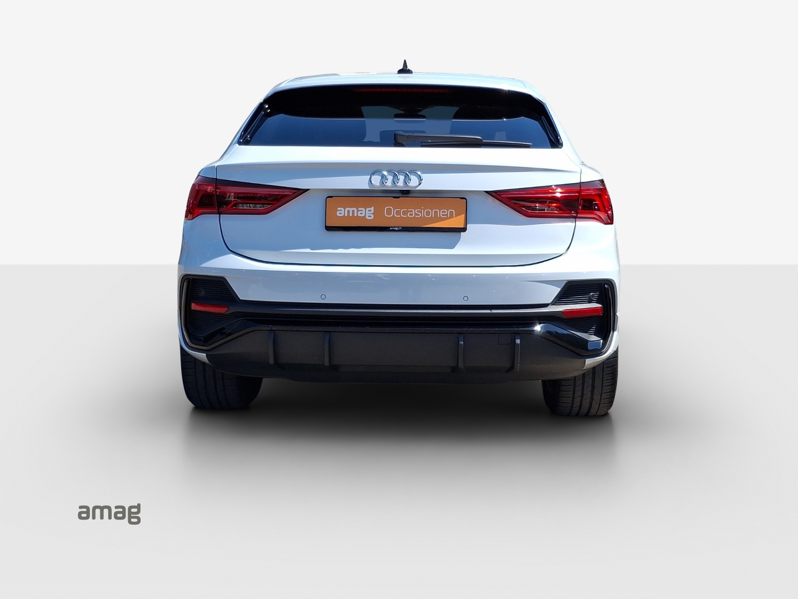 AUDI Q3 Sportback 35 TFSI S line Attraction S-tronic-showroom-element-3