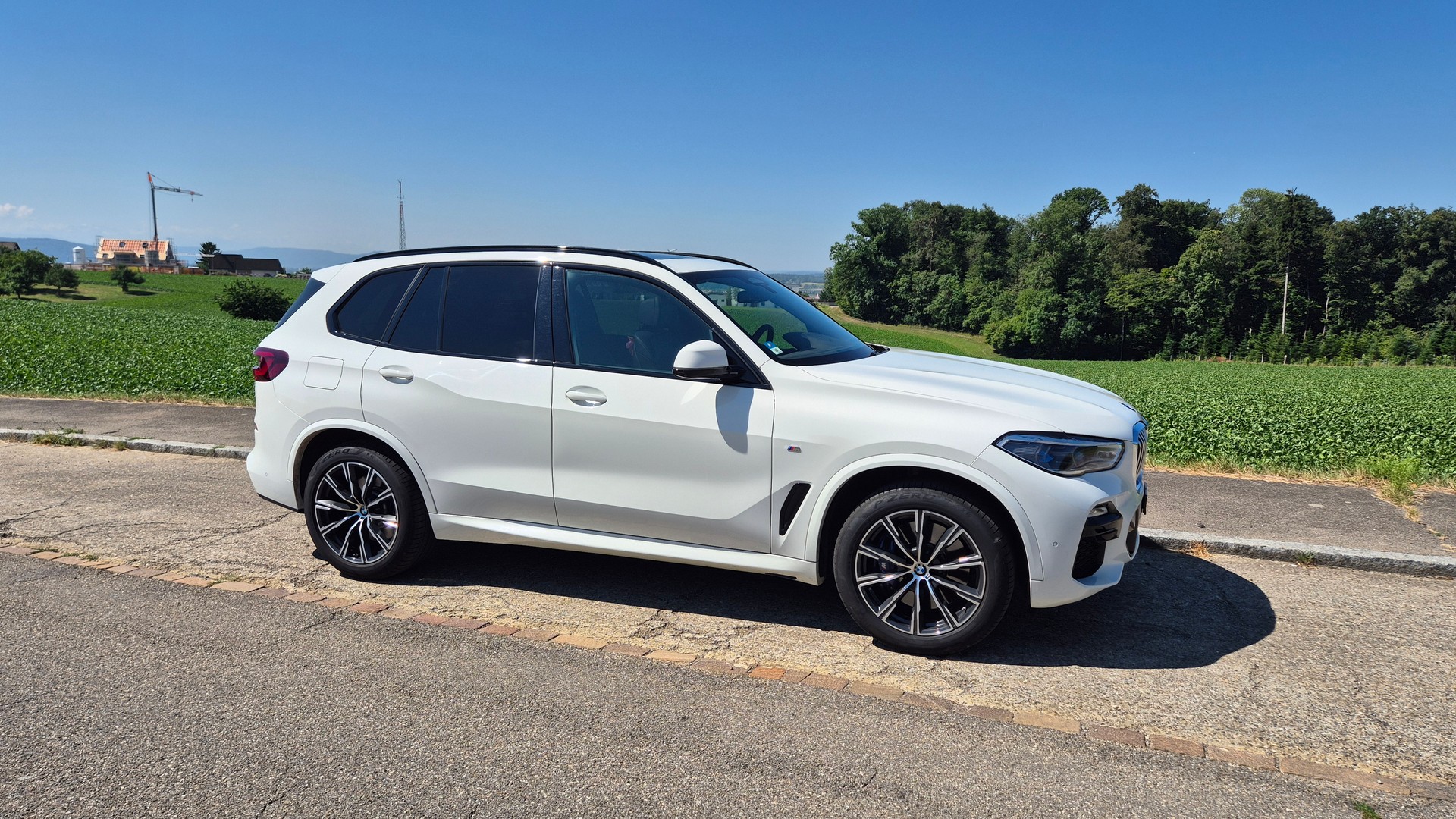 BMW 30d xDrive-image-0