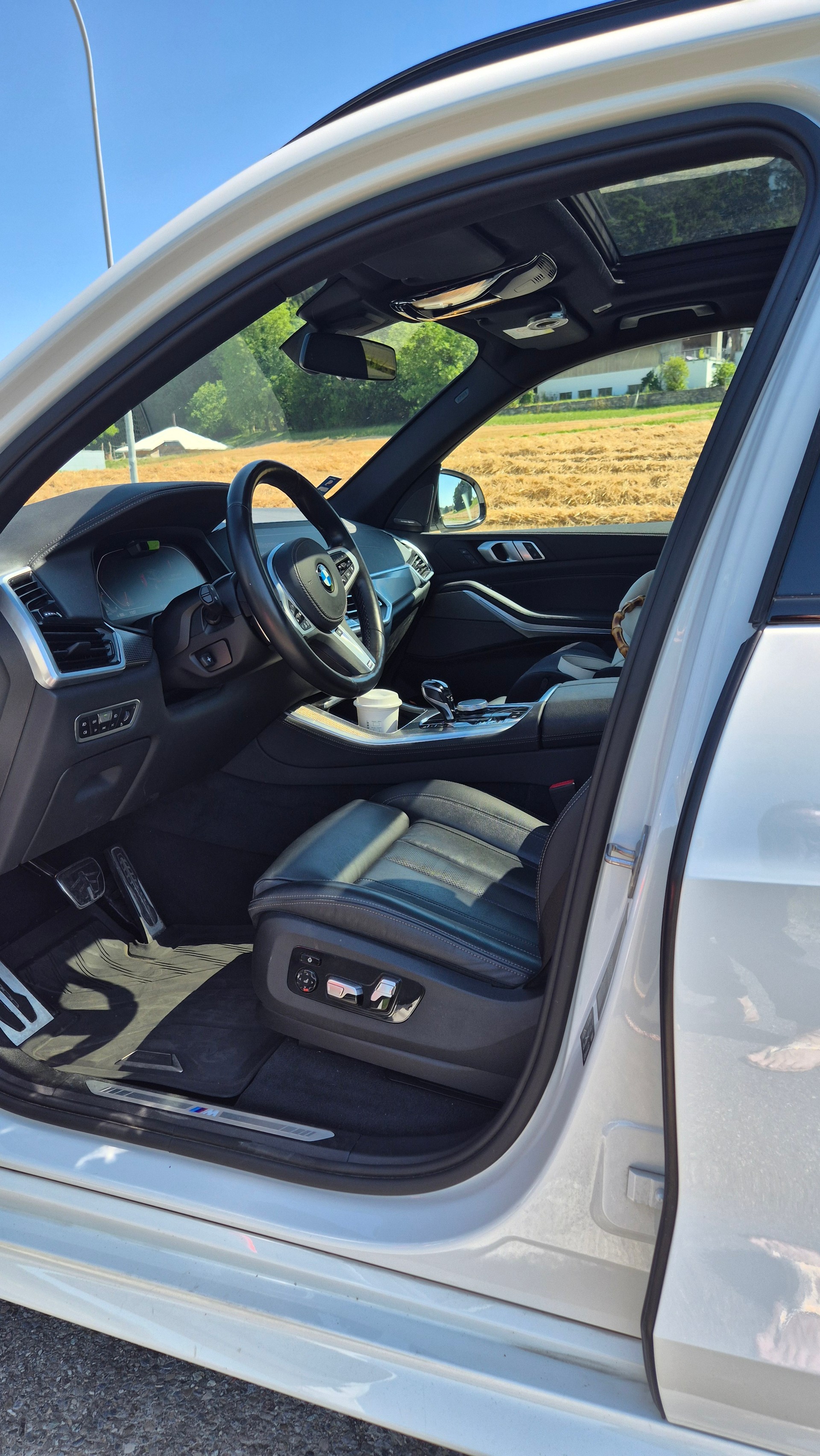 BMW 30d xDrive-image-3