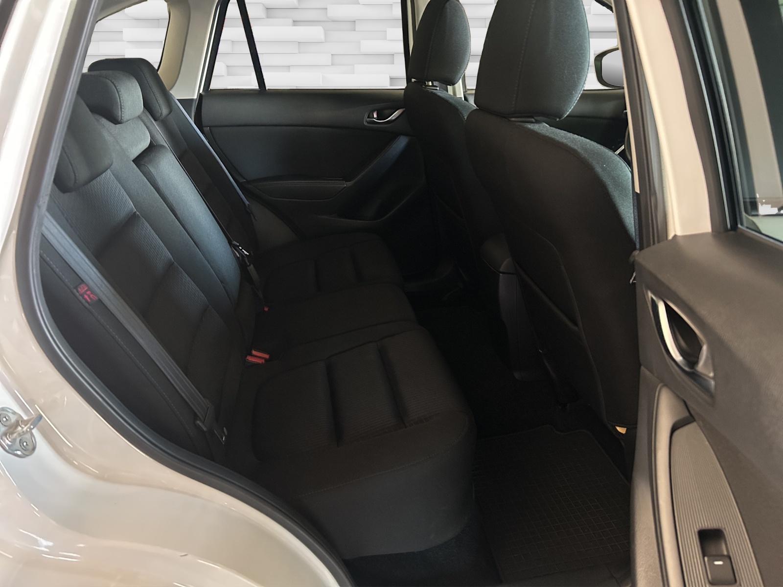MAZDA CX-5 2.0 Ambition AWD Automatic-image-10