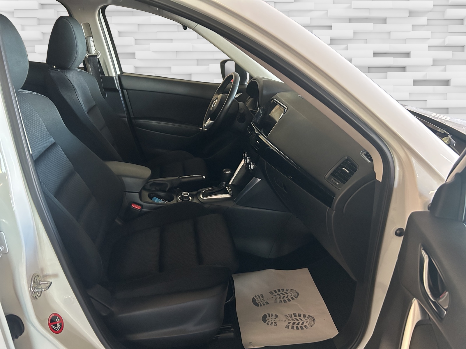 MAZDA CX-5 2.0 Ambition AWD Automatic-image-9
