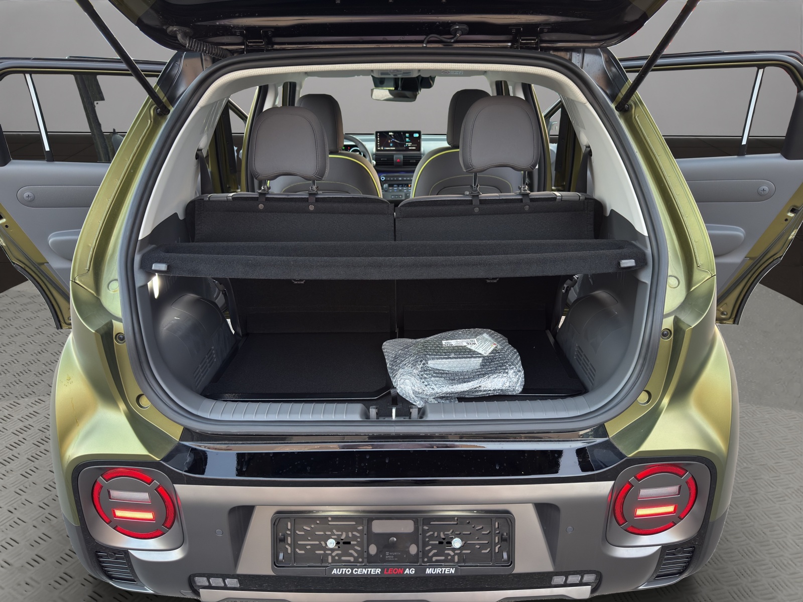 HYUNDAI Inster 49kWh Vertex Cross-image-18