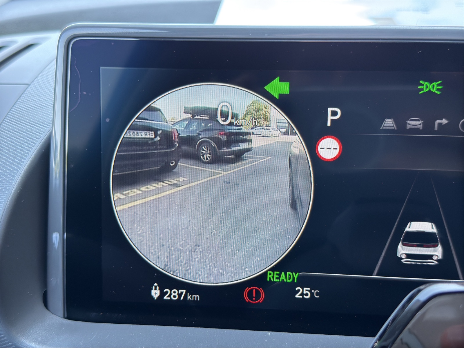 HYUNDAI Inster 49kWh Vertex Cross-image-27