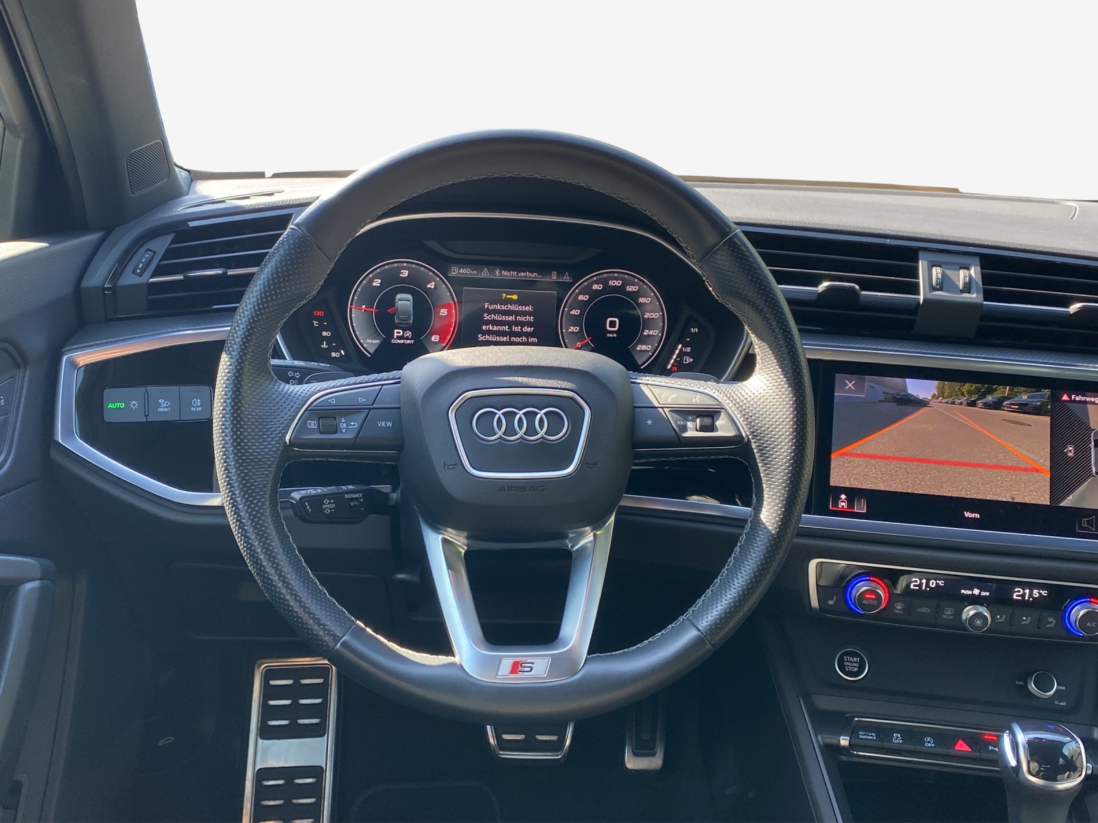 AUDI Q3 Sportback 35 TDI S line quattro S-tronic-image-8