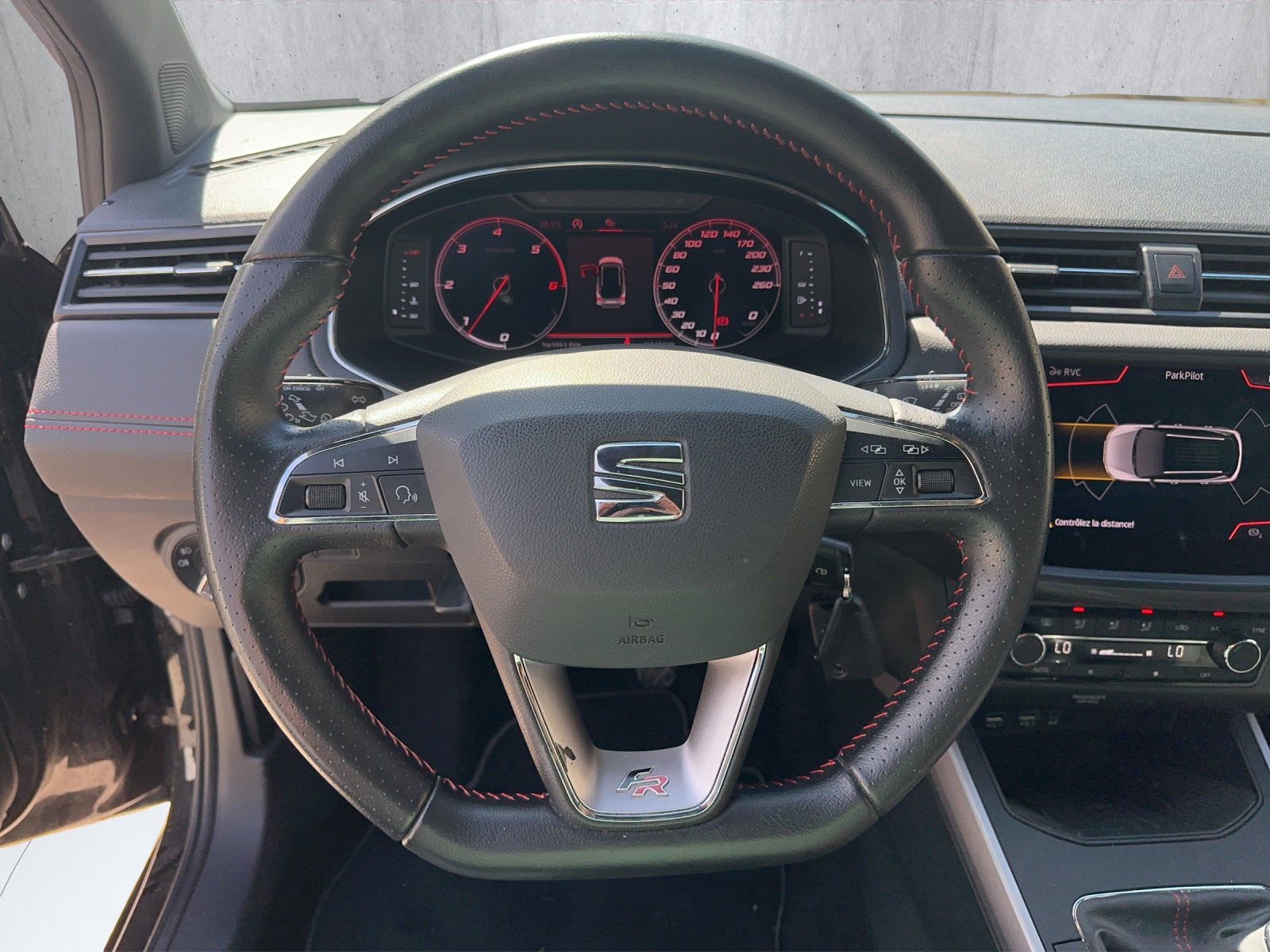 SEAT Arona 1.6 FR TDI CR Reference-image-9
