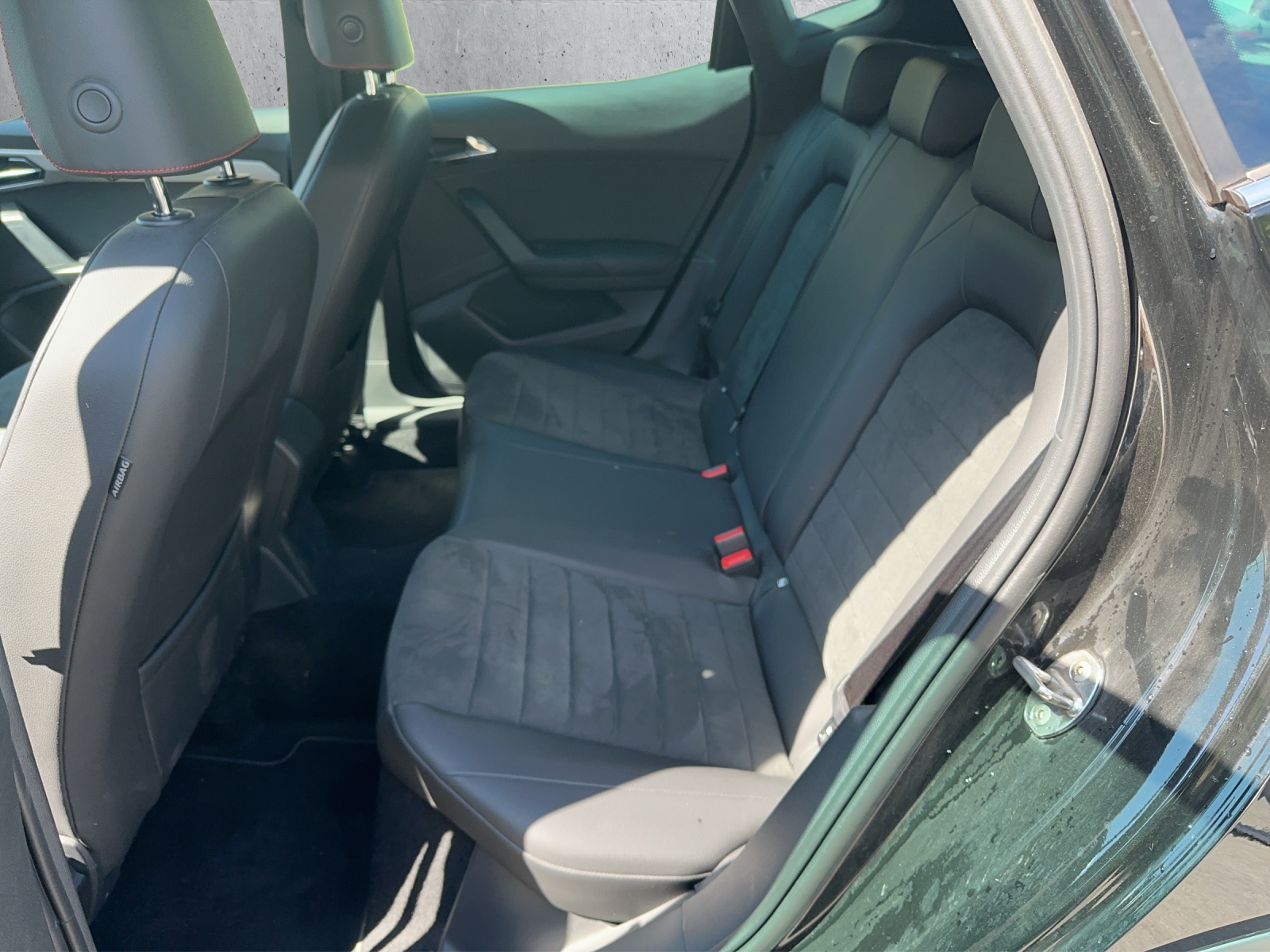 SEAT Arona 1.6 FR TDI CR Reference-image-13
