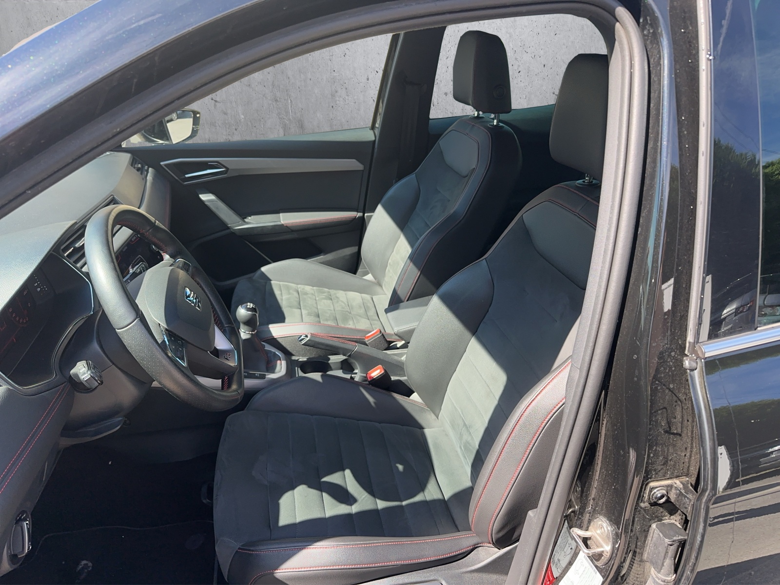 SEAT Arona 1.6 FR TDI CR Reference-image-10