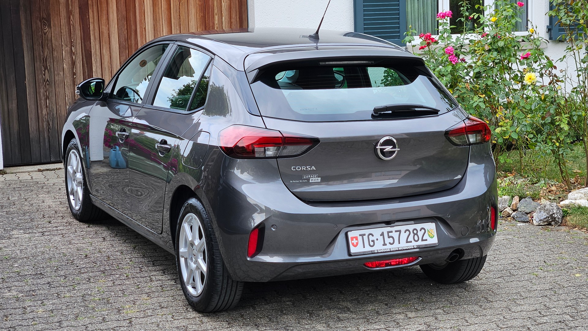 OPEL 1.2 T Edition-image-1