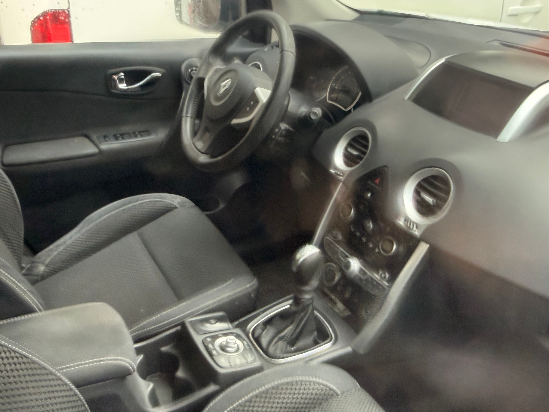RENAULT Koleos 2.0 dCi Dynamique 4x4-image-2