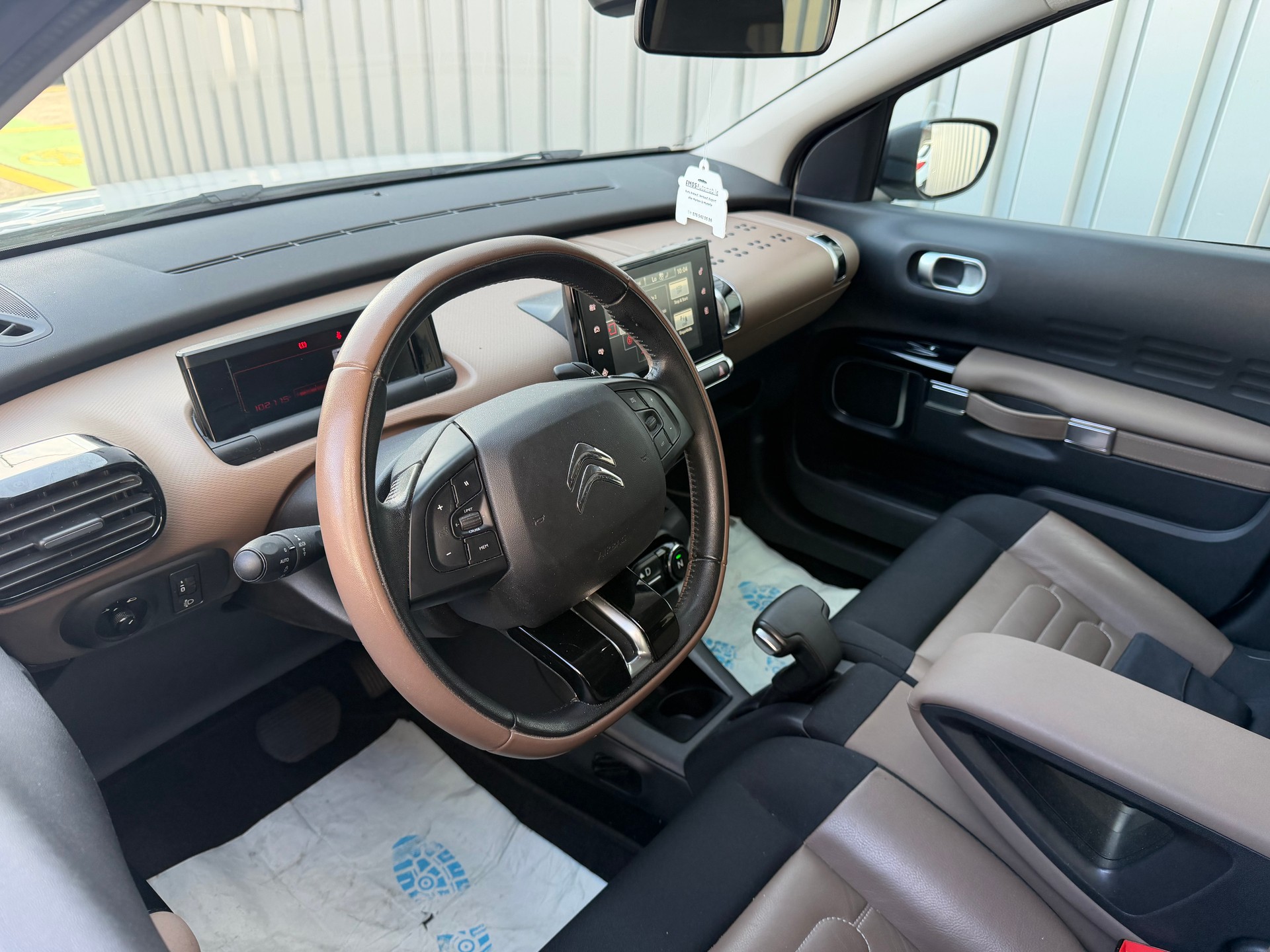 CITROEN C4 Cactus 1.2 e-VTi Shine Edition ETG-image-9