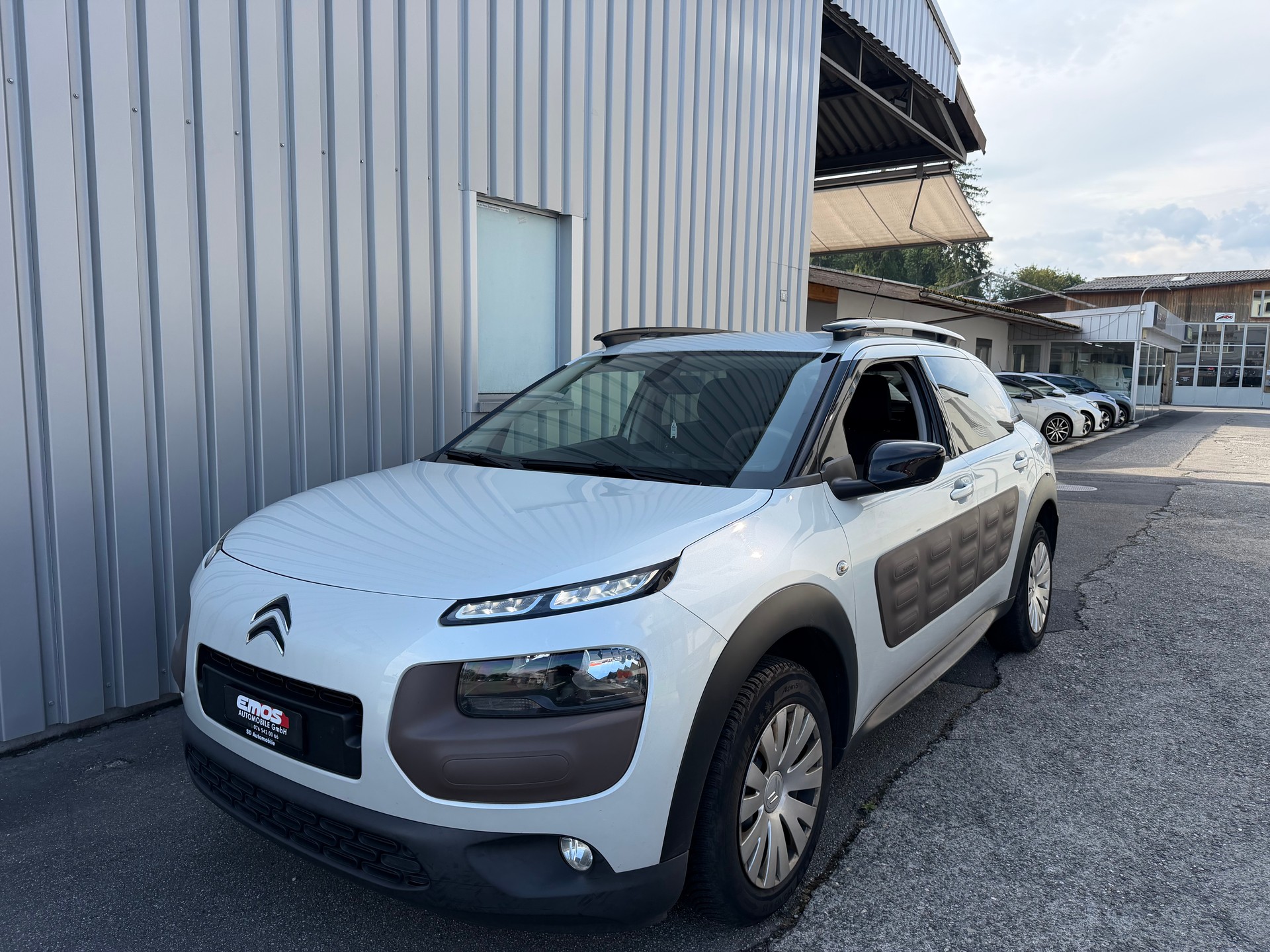 CITROEN C4 Cactus 1.2 e-VTi Shine Edition ETG-image-0