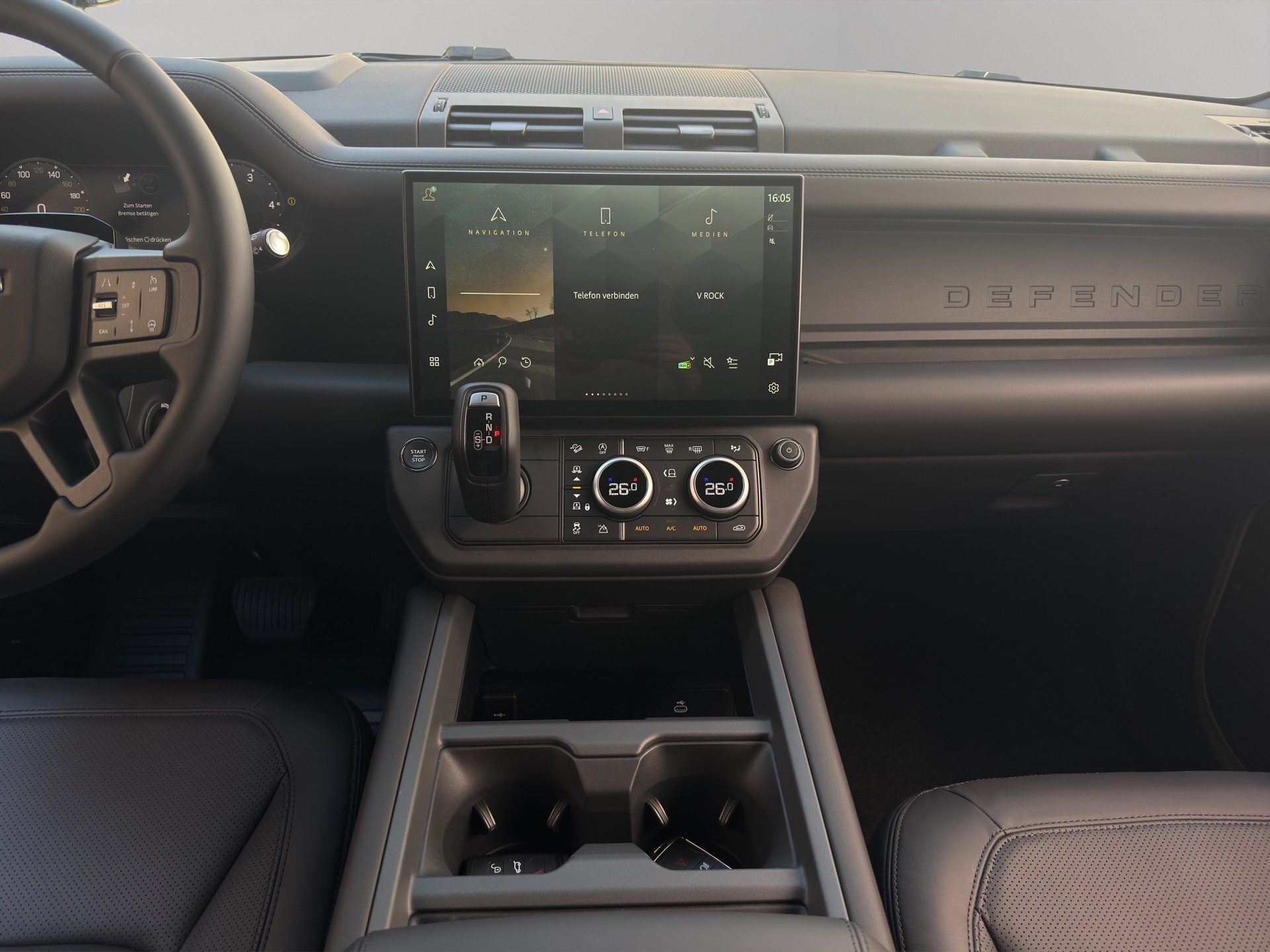 LAND ROVER Defender 90 3.0 D I6 350 X-Dynamic HSE-image-6