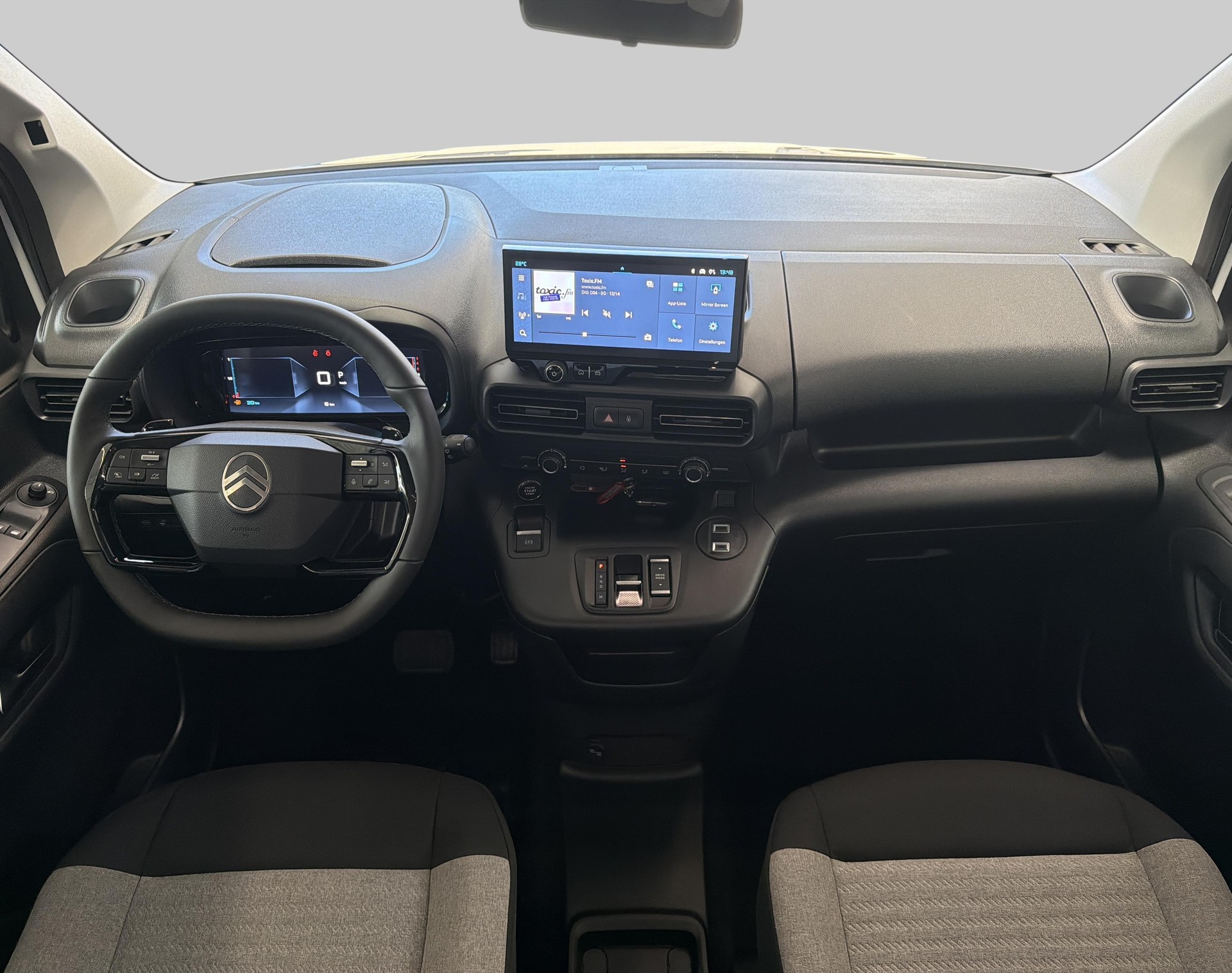 CITROEN Berlingo XL 1.5 BlueHDi 130 Tonic-image-4