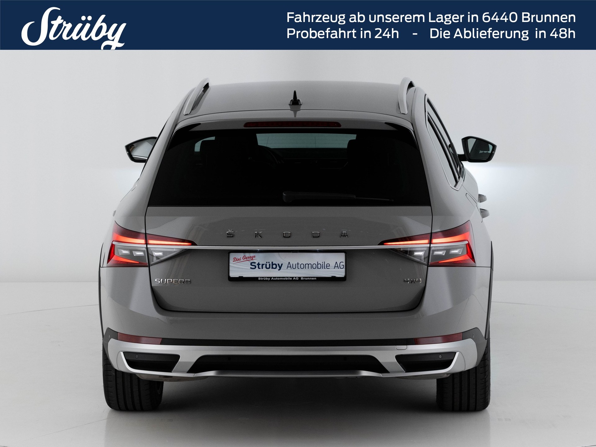 SKODA Superb Combi Scout 2.0 TSI 280PS 4x4 DSG-image-12