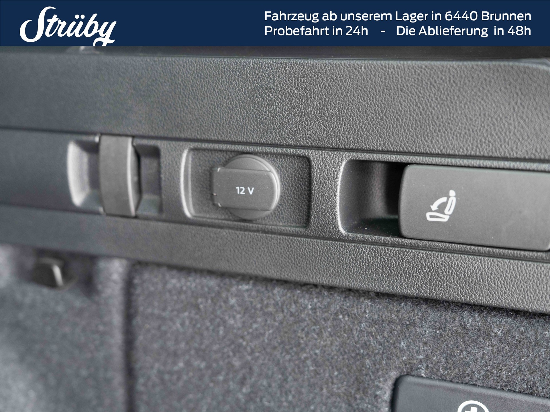 SKODA Superb Combi Scout 2.0 TSI 280PS 4x4 DSG-image-30