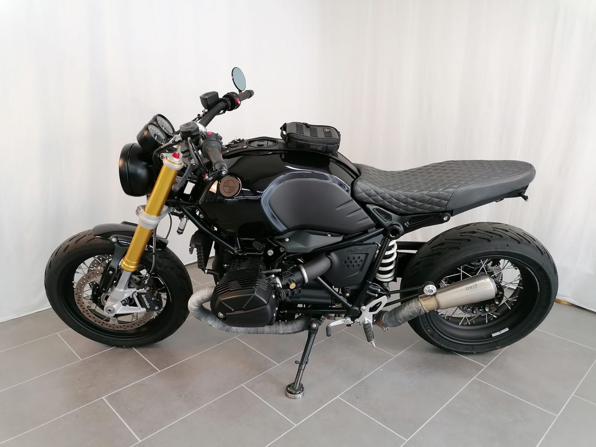 BMW R nineT Leasing Möglich-showroom-element-3