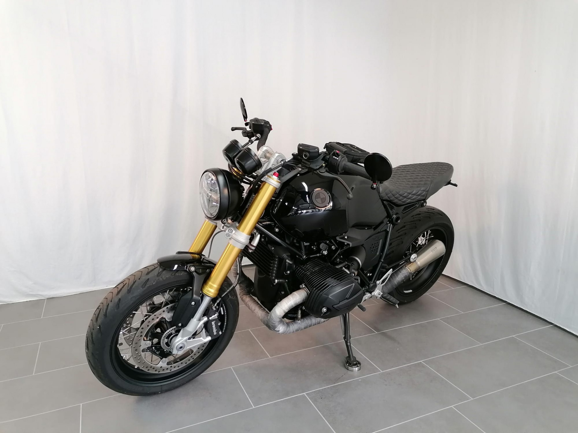 BMW R nineT Leasing Möglich-showroom-element-2