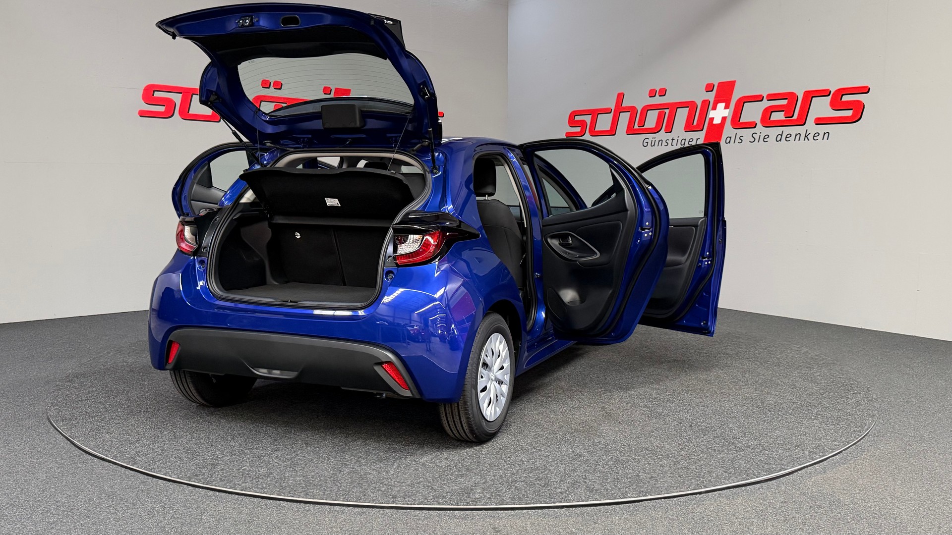 TOYOTA Yaris 1.5 Comfort e-CVT-image-6