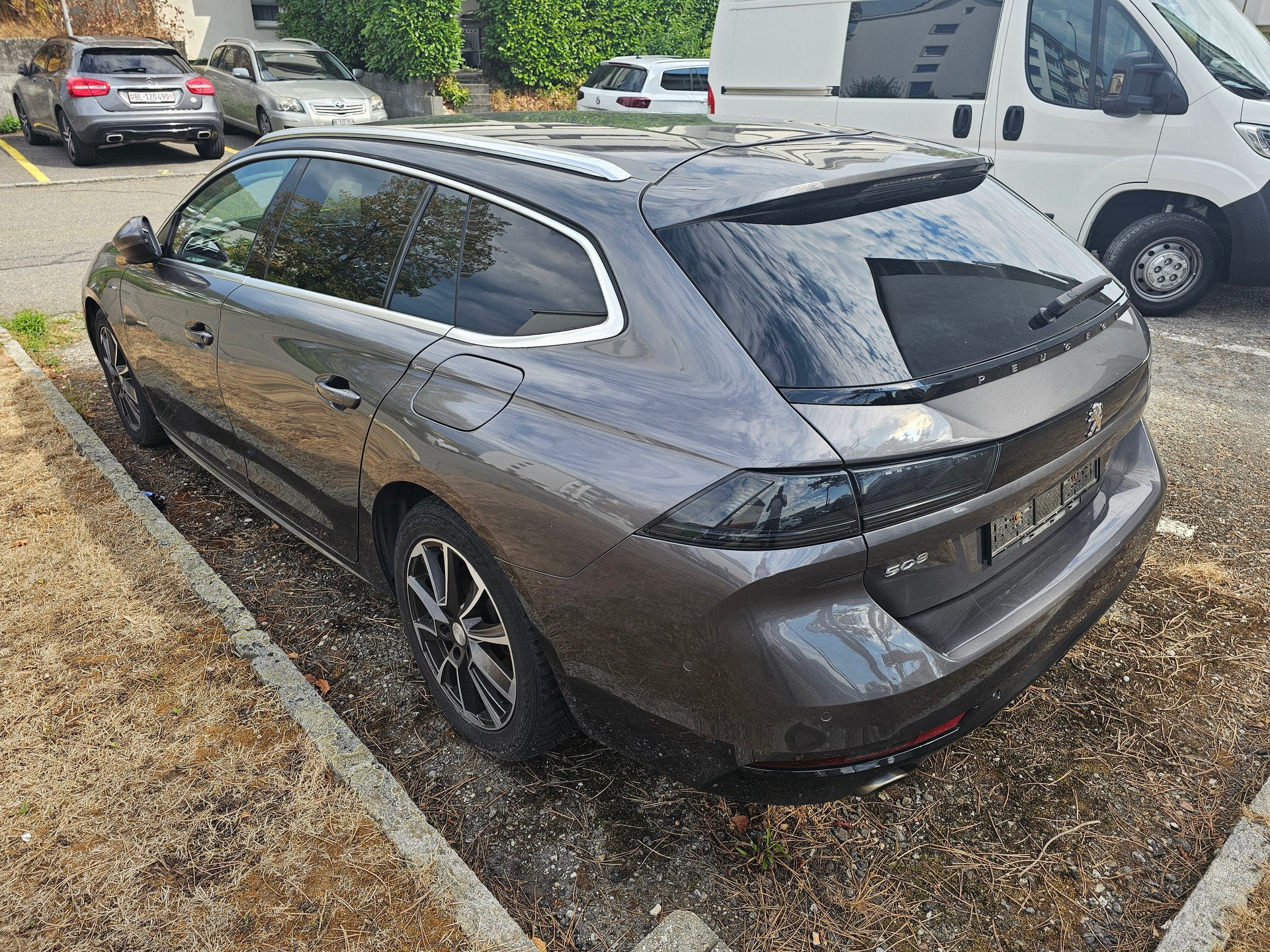 PEUGEOT 508 SW 1.6 PHEV GT Line EAT8-image-5