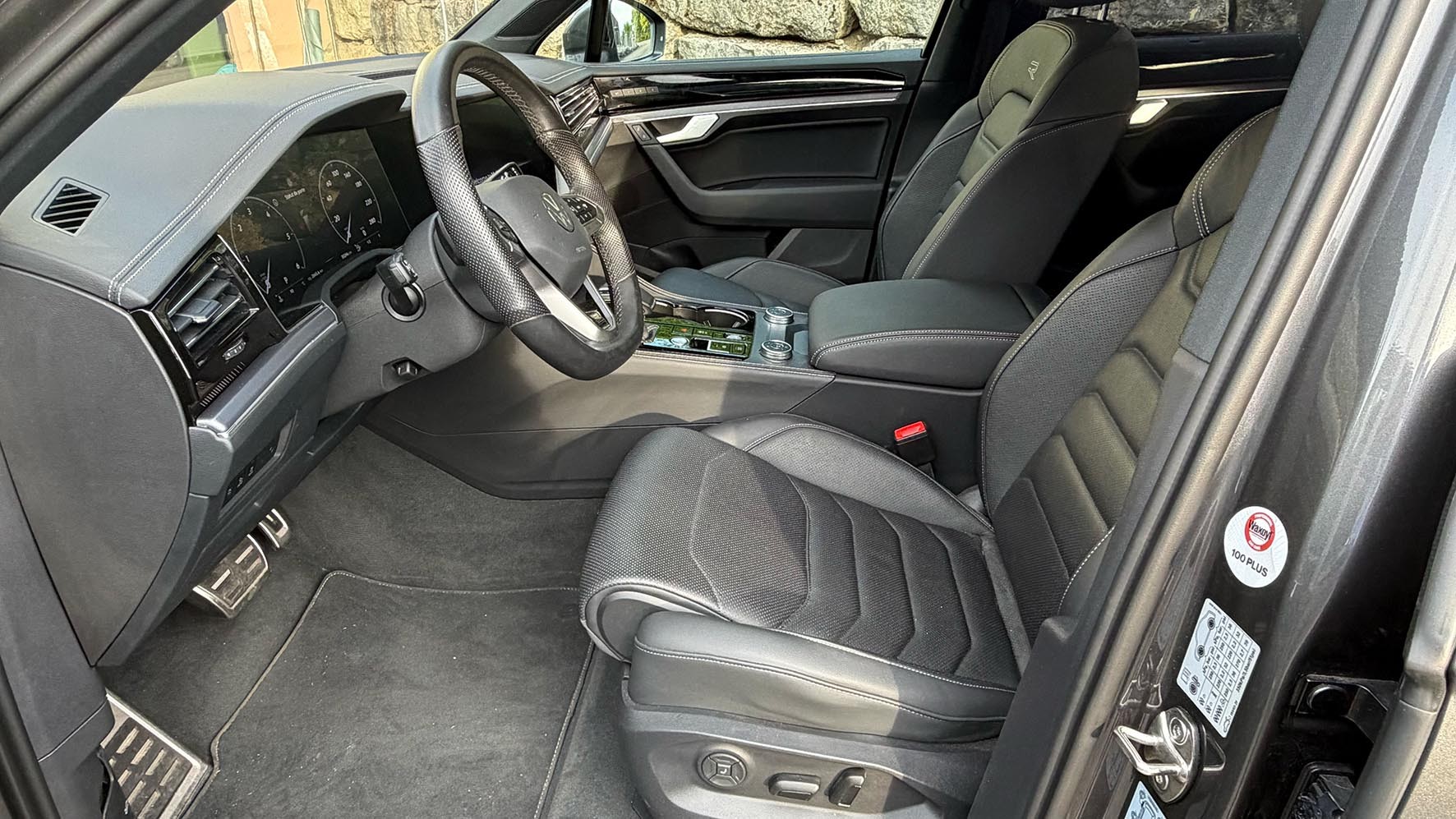 VW 3.0 V6 TDI 286 R-Line-image-6