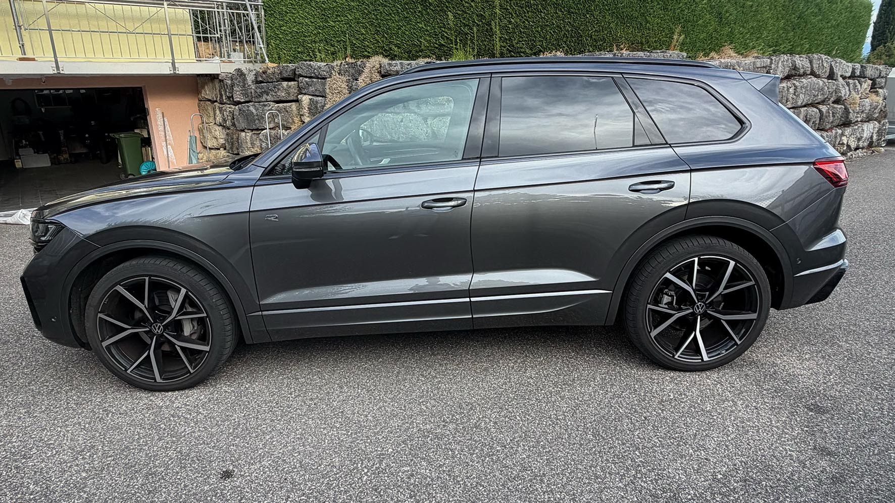 VW 3.0 V6 TDI 286 R-Line-image-2