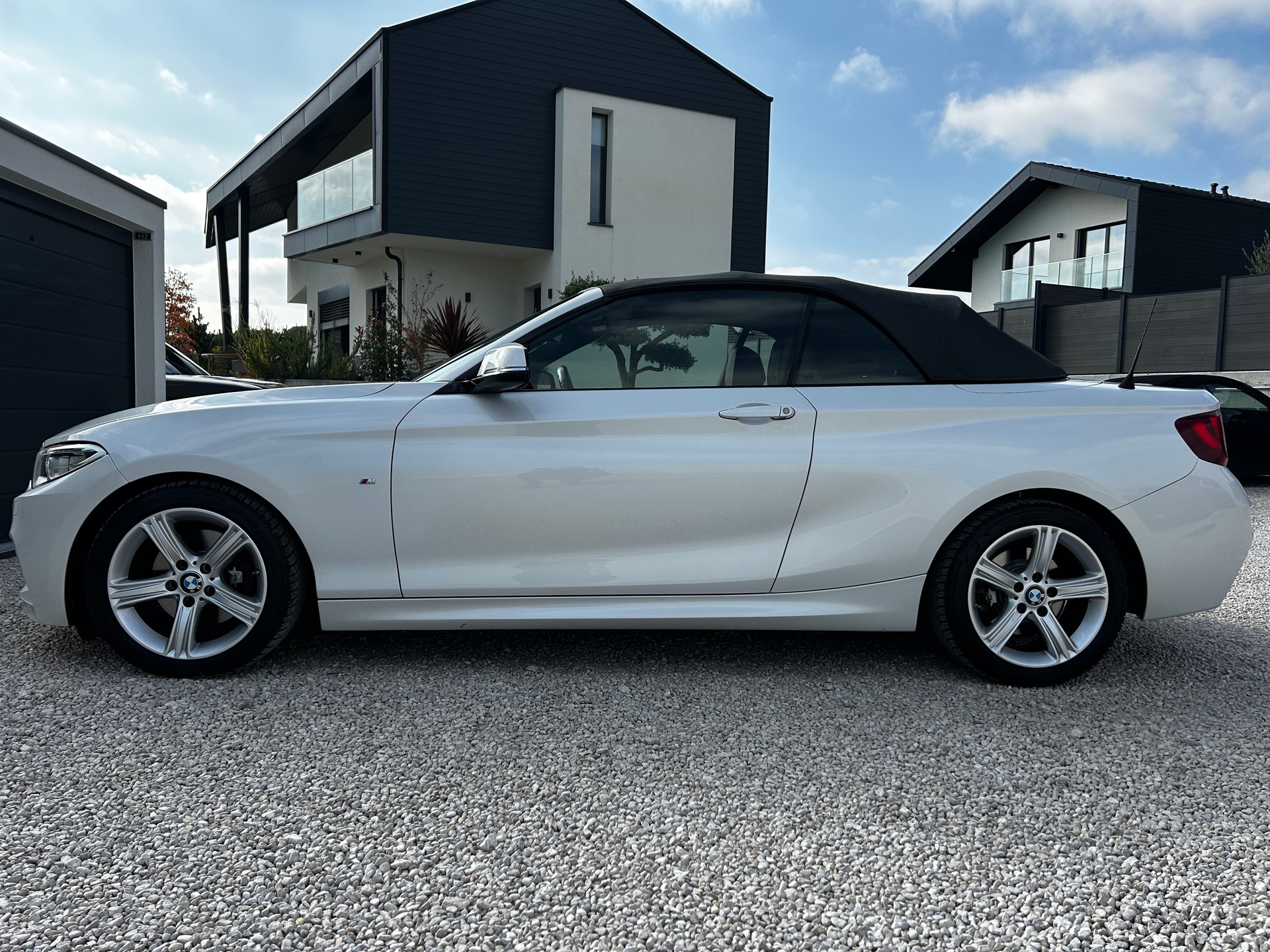 BMW 220i Cabrio, M package, Steptronic-image-15