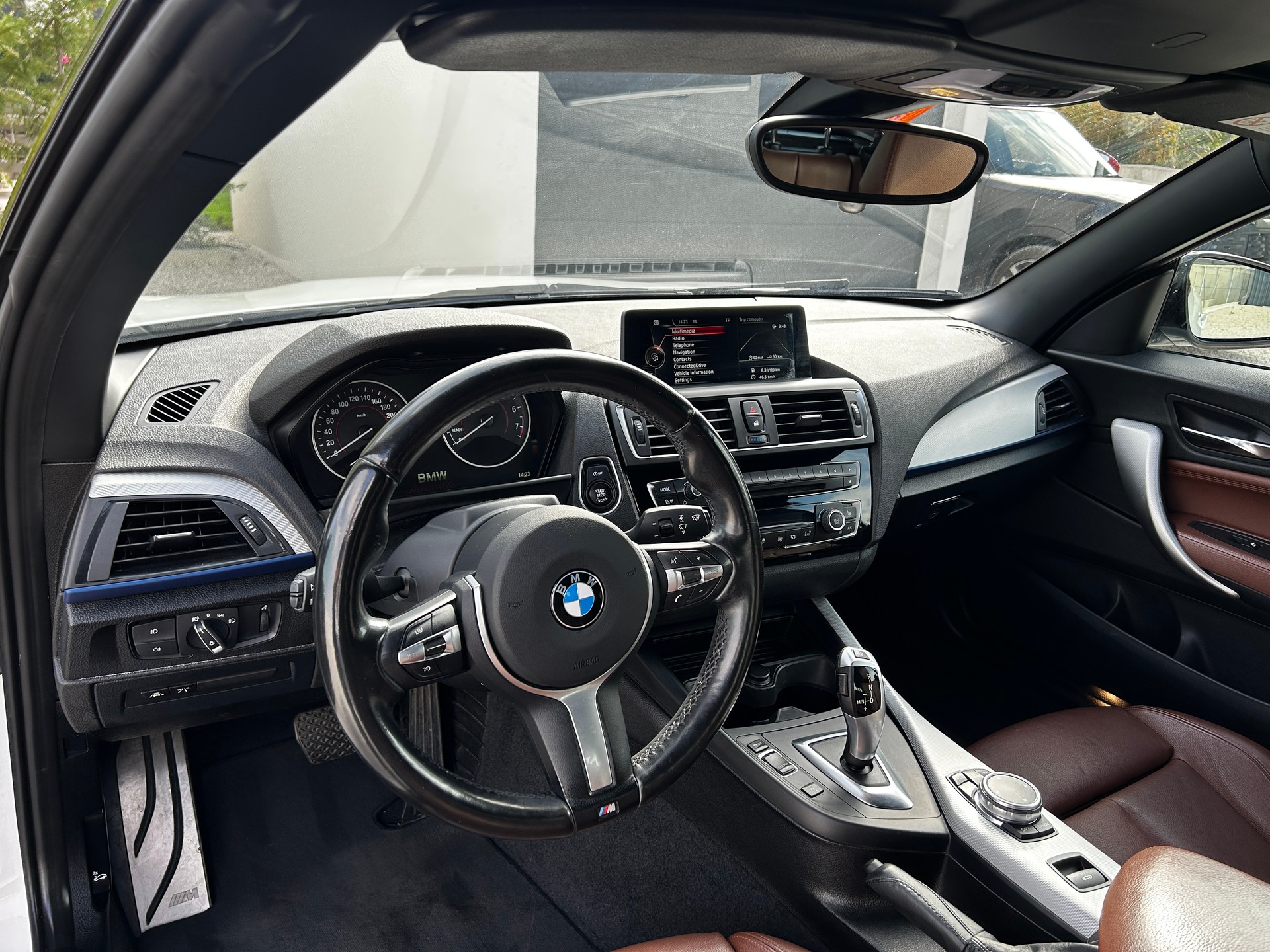 BMW 220i Cabrio, M package, Steptronic-image-6