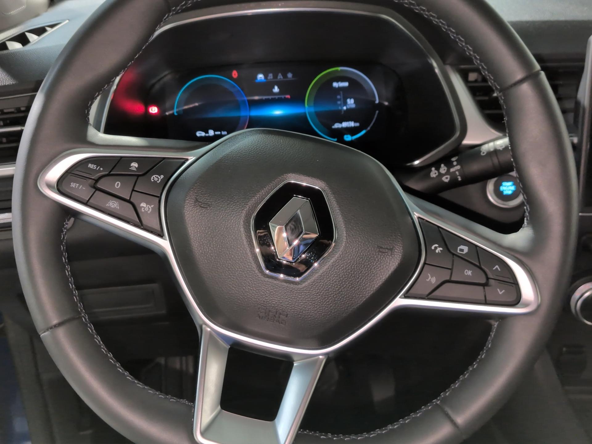 RENAULT Captur 1.6 E-Tech 145 Intens DHT-image-9