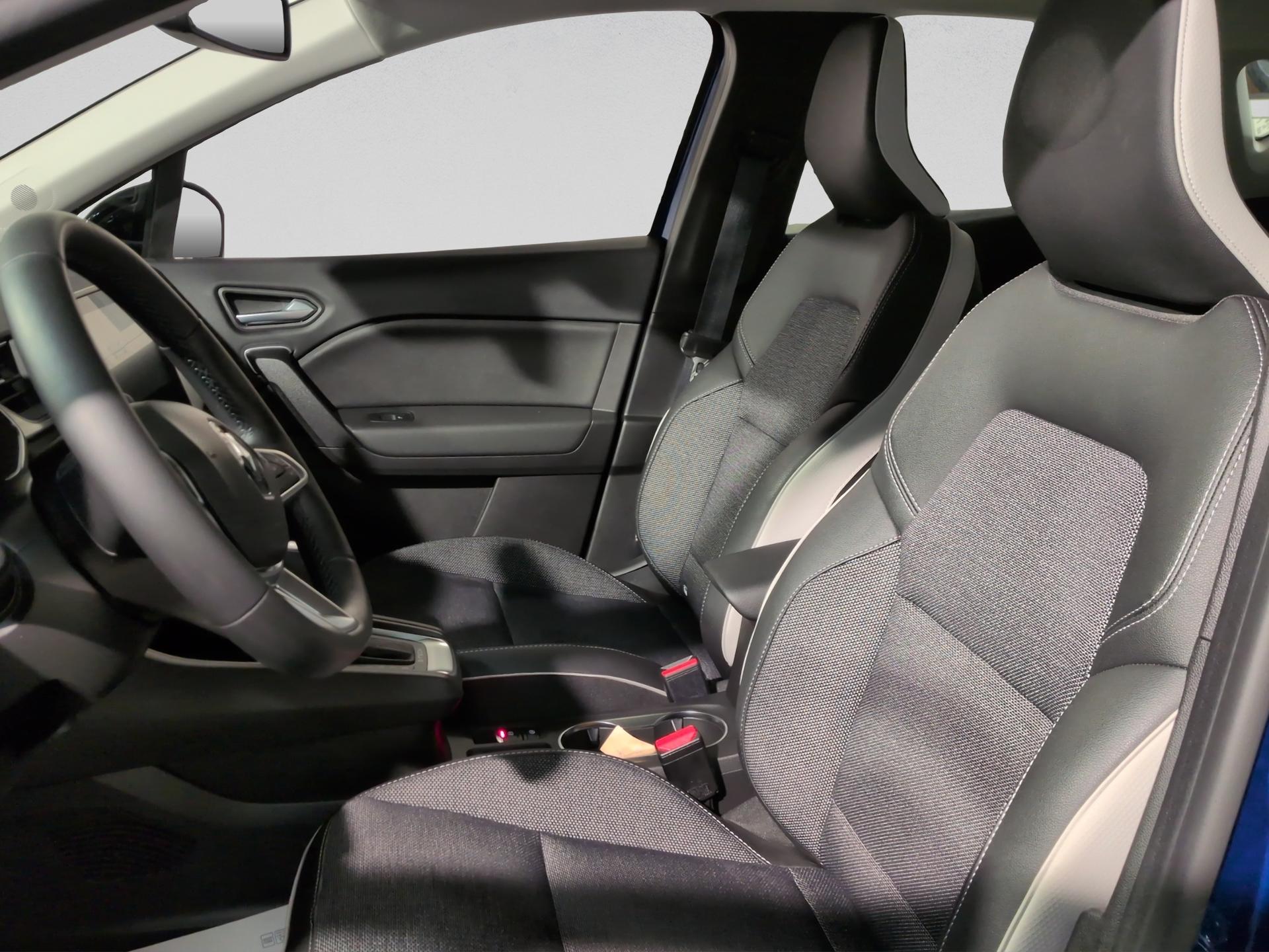 RENAULT Captur 1.6 E-Tech 145 Intens DHT-image-8