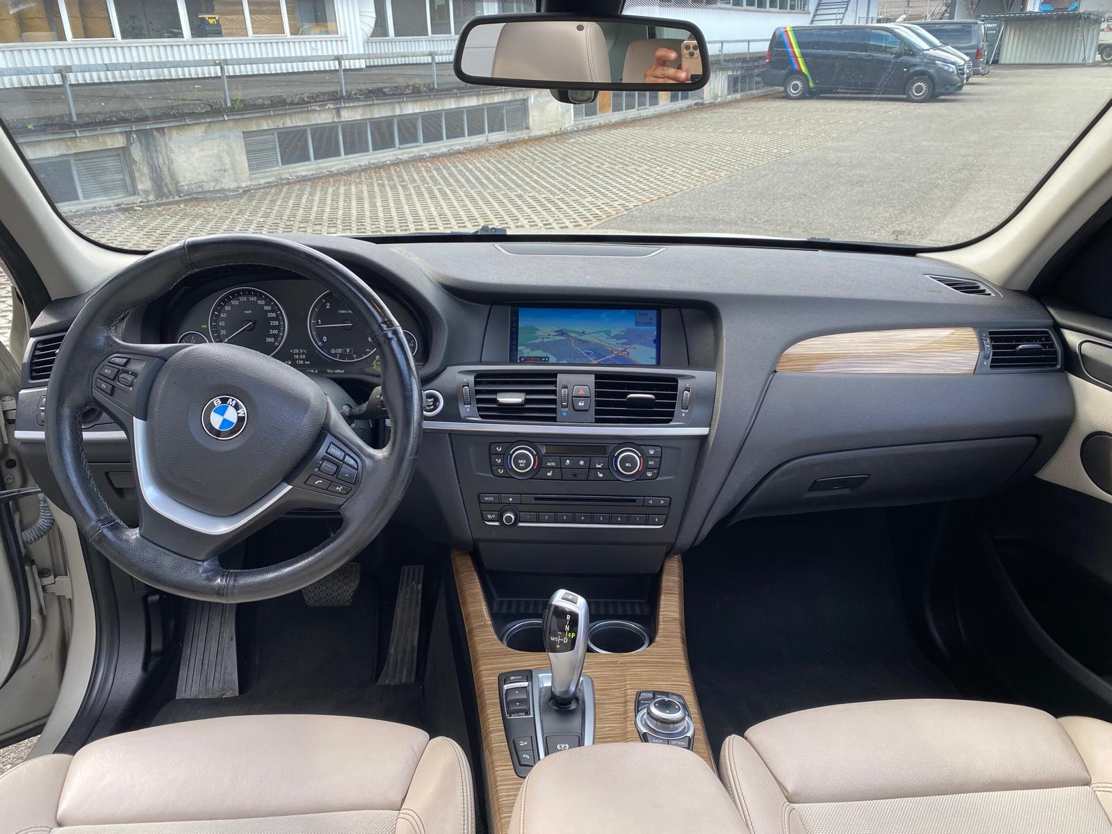 BMW X3 xDrive 20d Steptronic-image-11