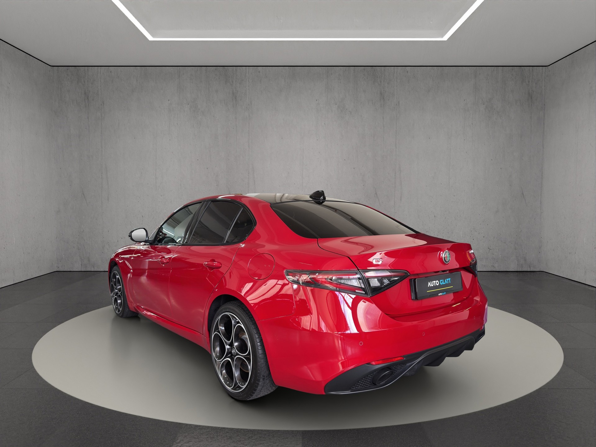 ALFA ROMEO Giulia 2.0 Veloce Pack Premium Sky Q4 AT8 "Vollleder -Pano-ADAS"-image-4