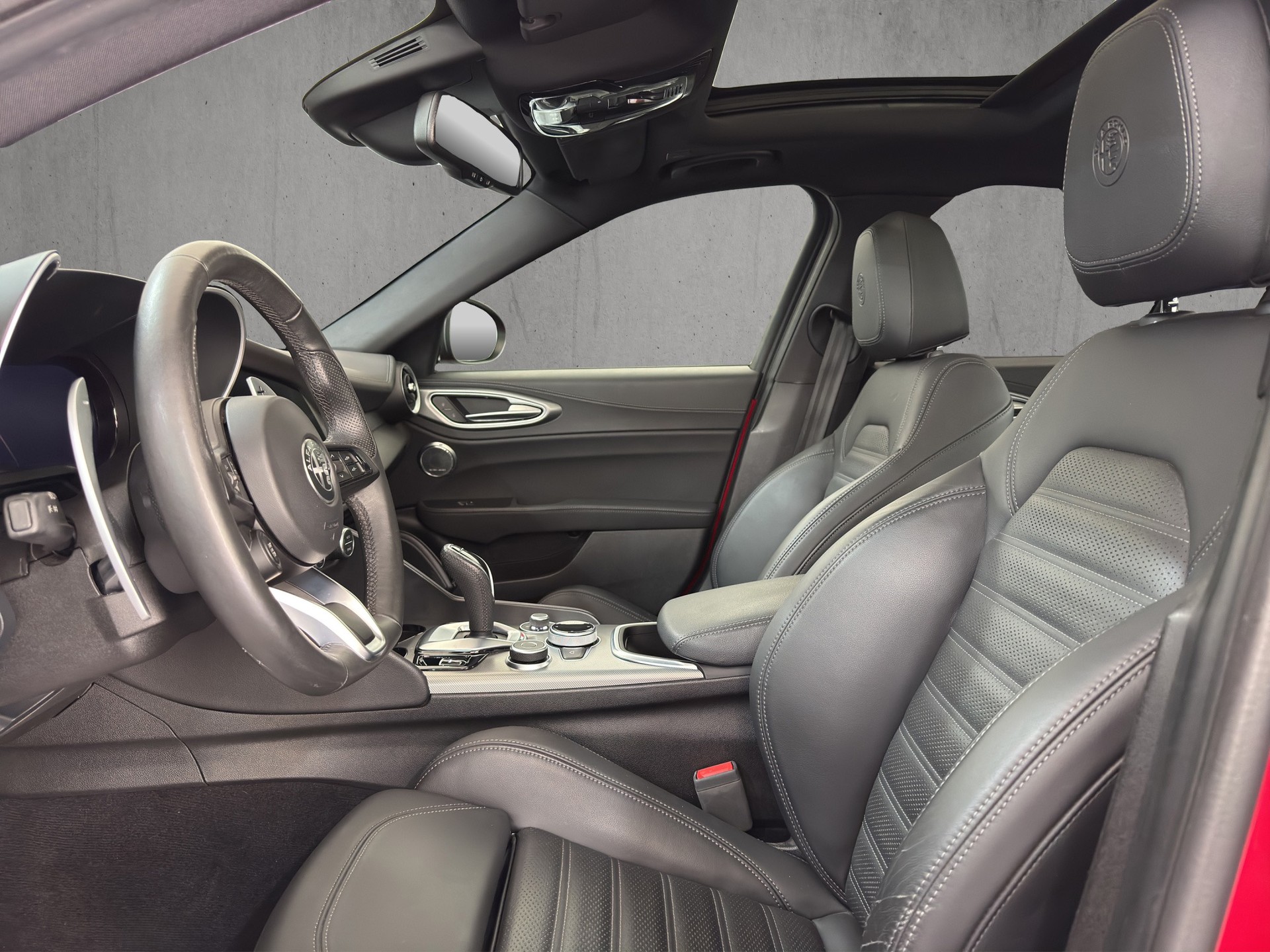 ALFA ROMEO Giulia 2.0 Veloce Pack Premium Sky Q4 AT8 "Vollleder -Pano-ADAS"-image-7