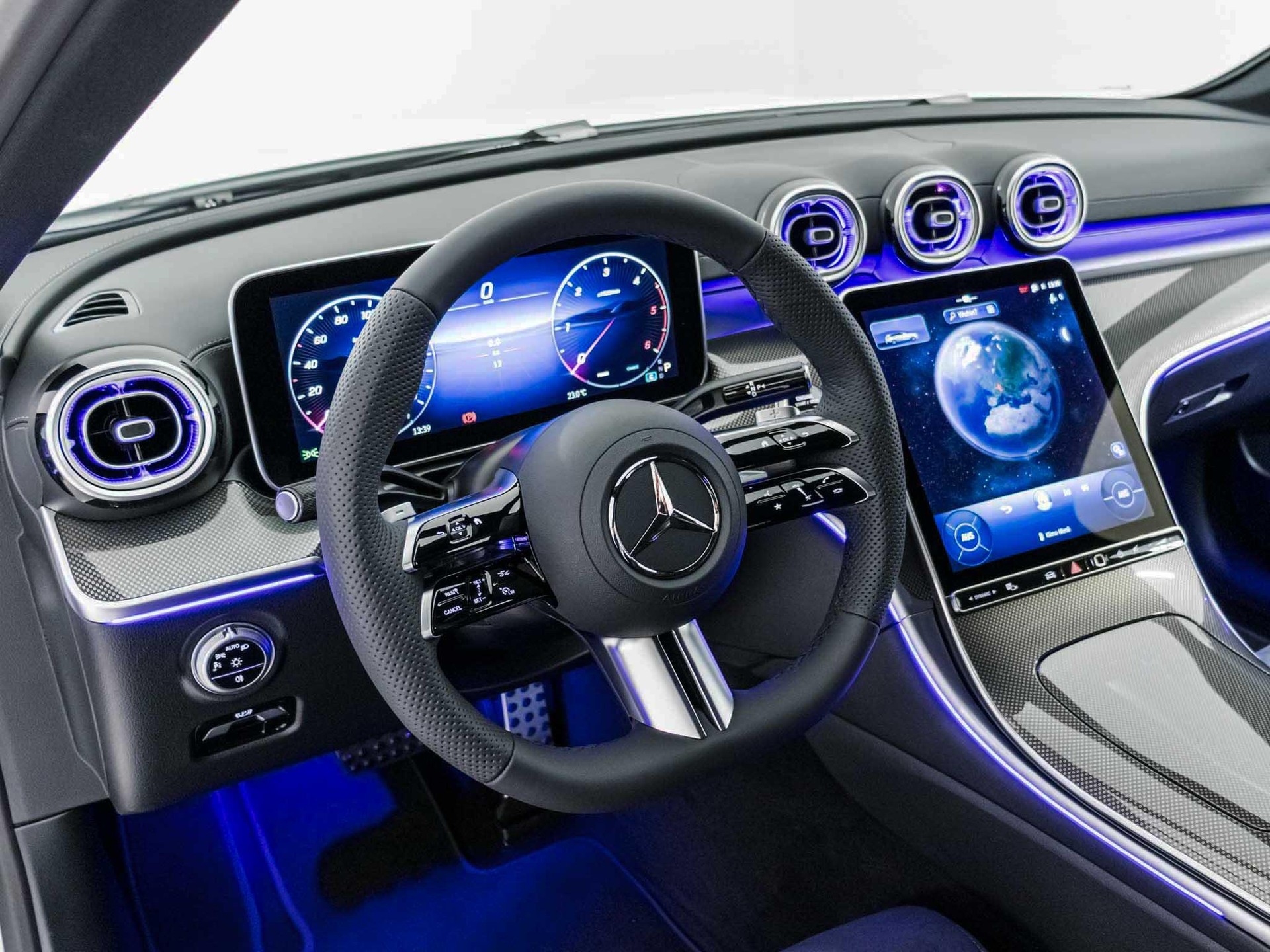 MERCEDES-BENZ C 220 d 4MATIC T-Modell Swiss Star-image-8