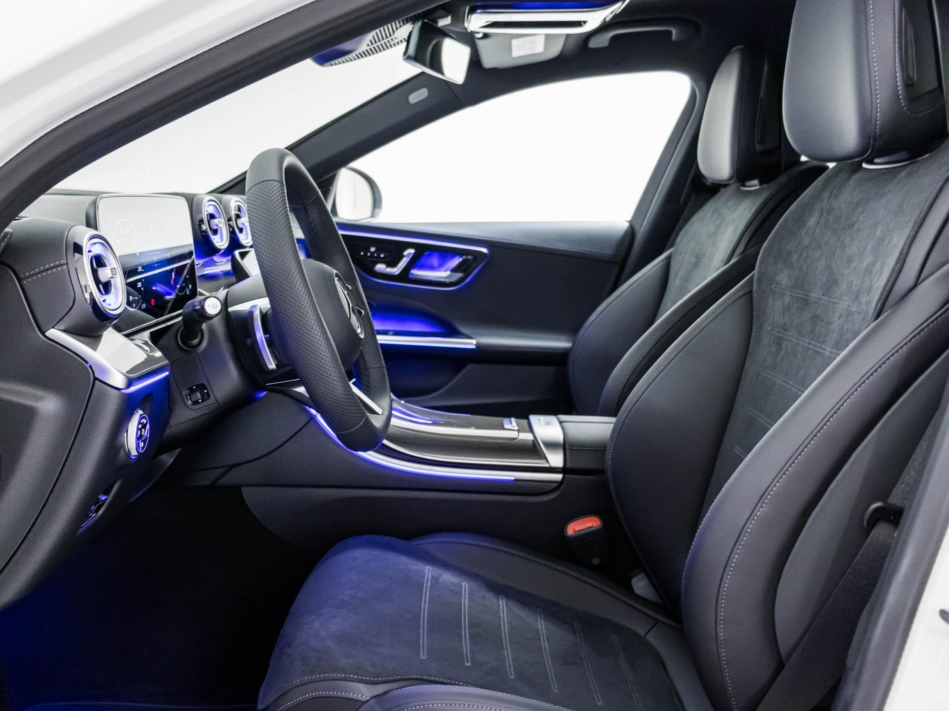 MERCEDES-BENZ C 220 d 4MATIC T-Modell Swiss Star-image-6