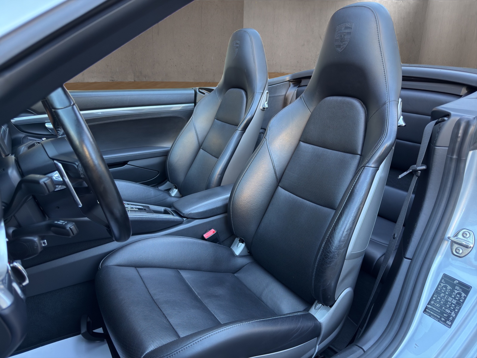 PORSCHE 911 Carrera 4S Cabrio PDK-image-8