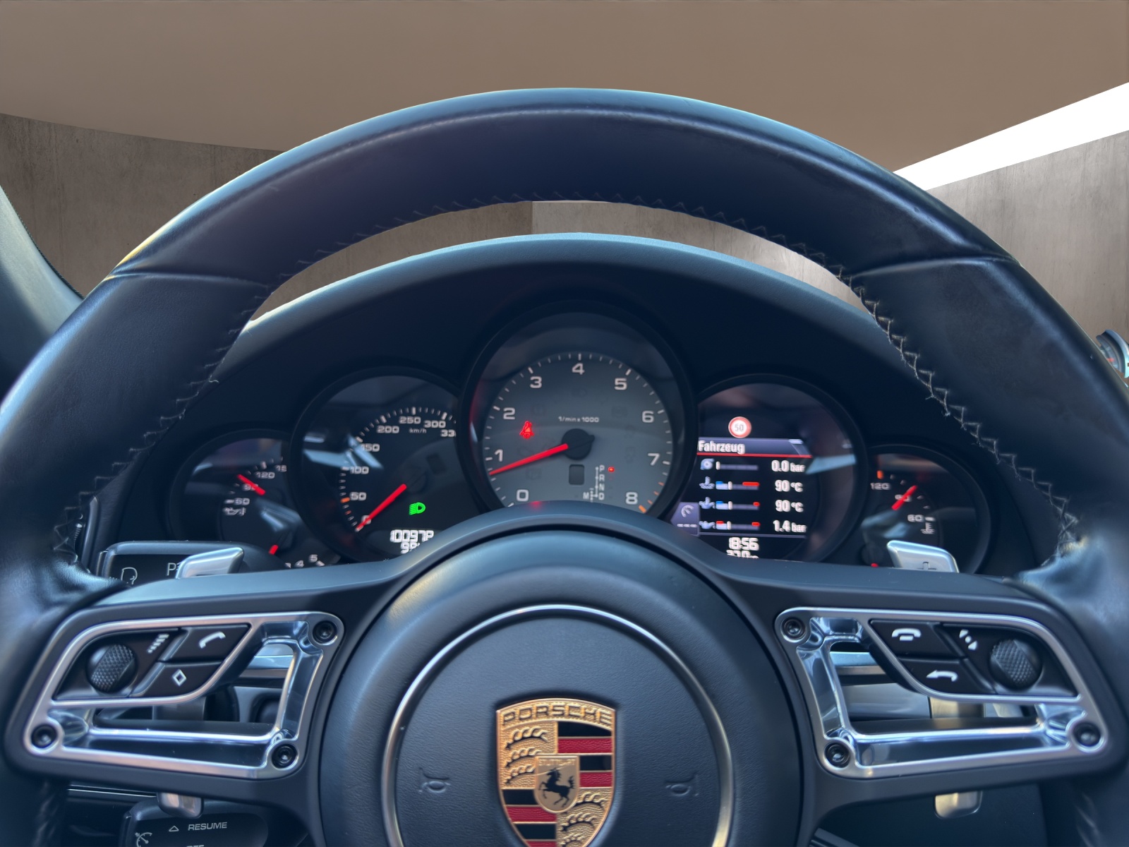 PORSCHE 911 Carrera 4S Cabrio PDK-image-17