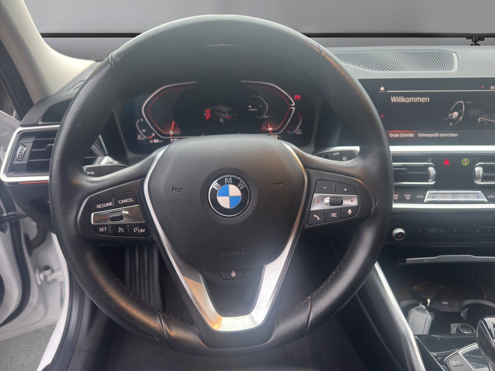 BMW 320d xDrive Steptronic-image-6
