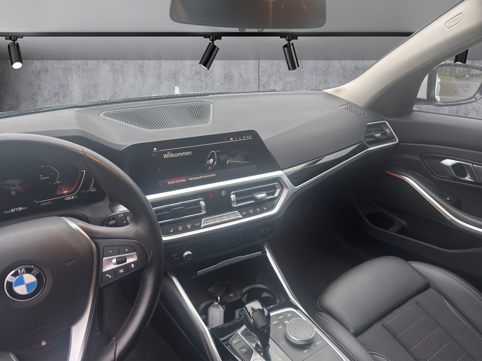 BMW 320d xDrive Steptronic-image-9
